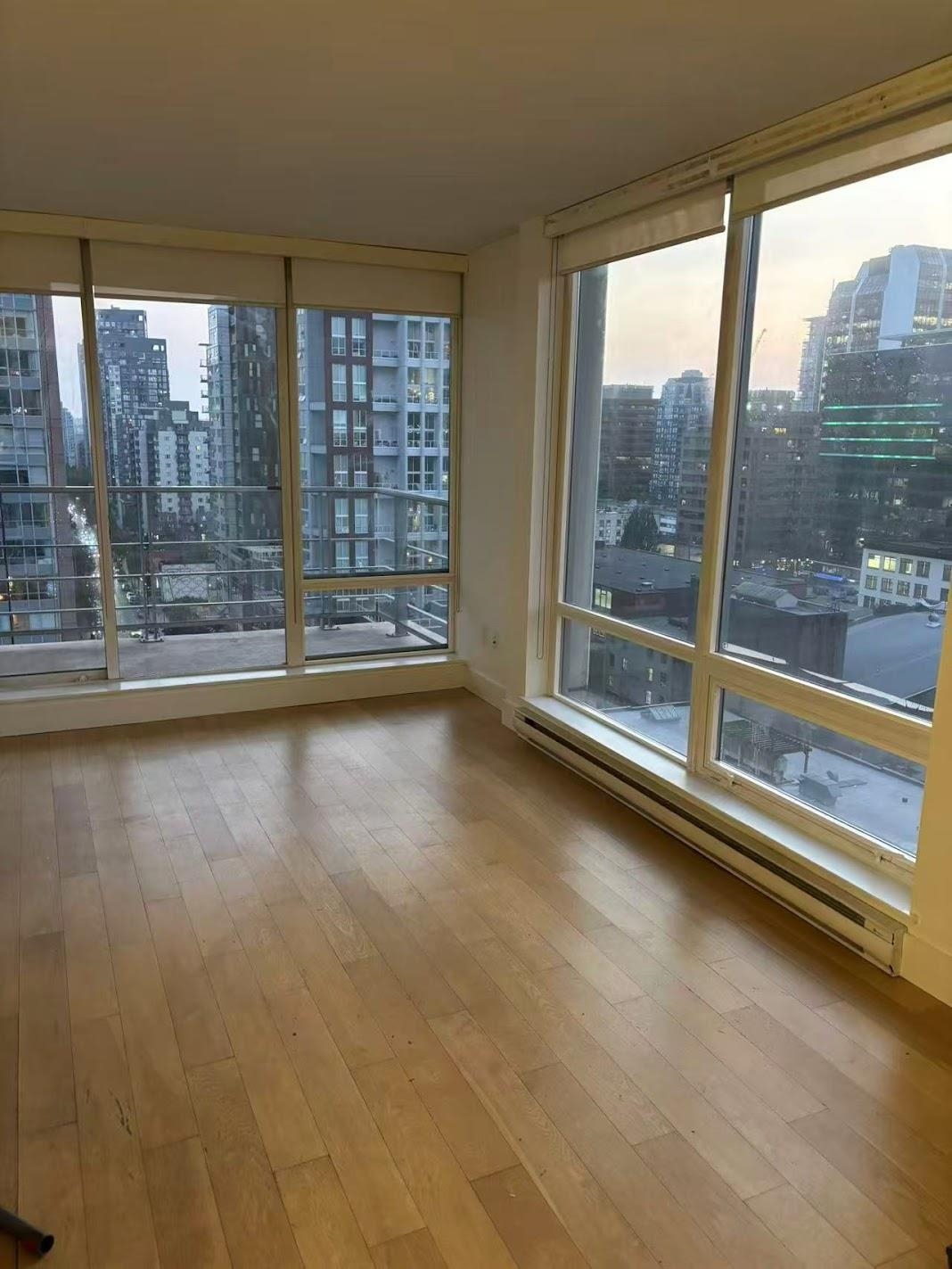 565 Smithe Street #1503, Vancouver, BC V6B 0E4