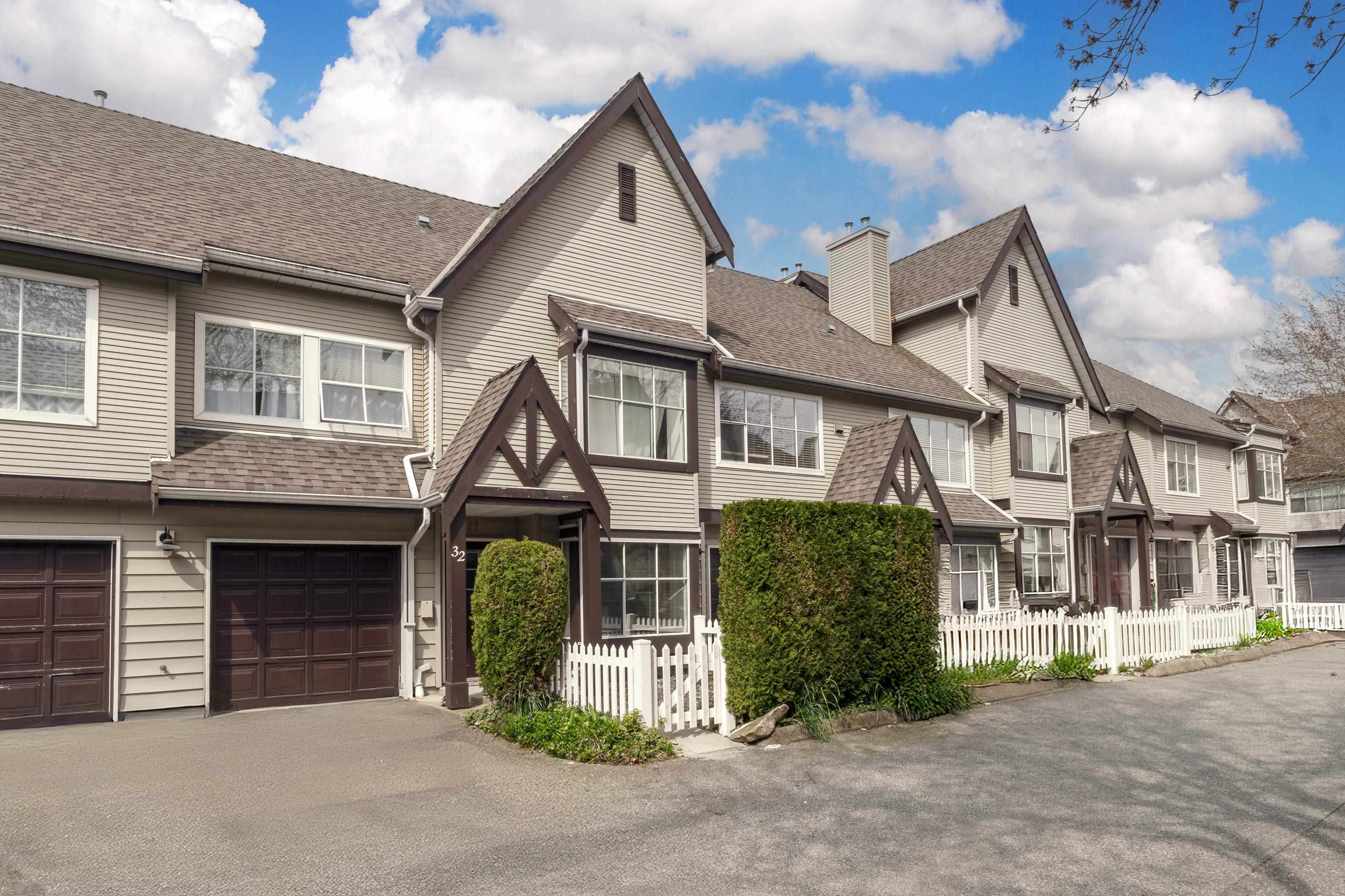 12099 237 Street #32, Maple Ridge, BC V4R 2C3