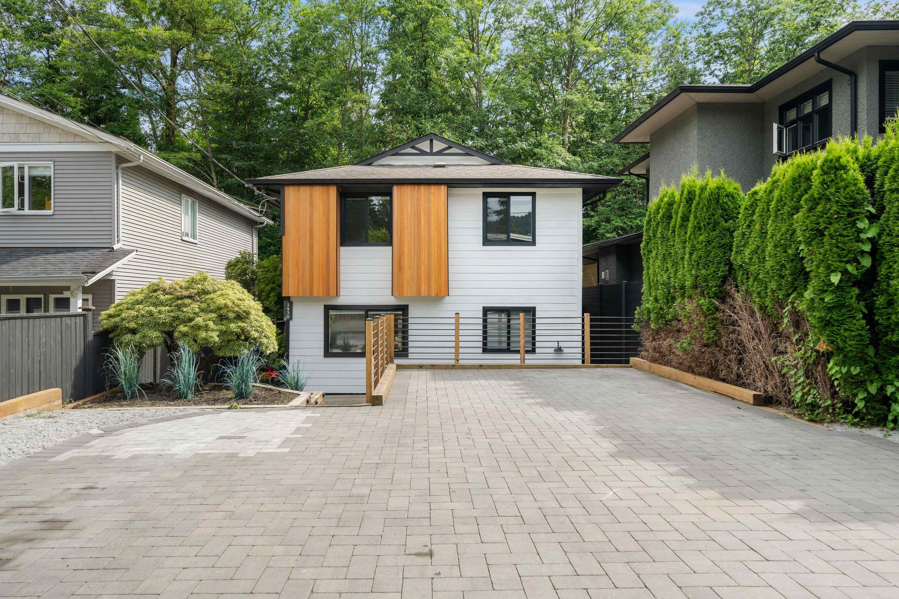 1430 Draycott Road, North Vancouver, BC V7J 1W2