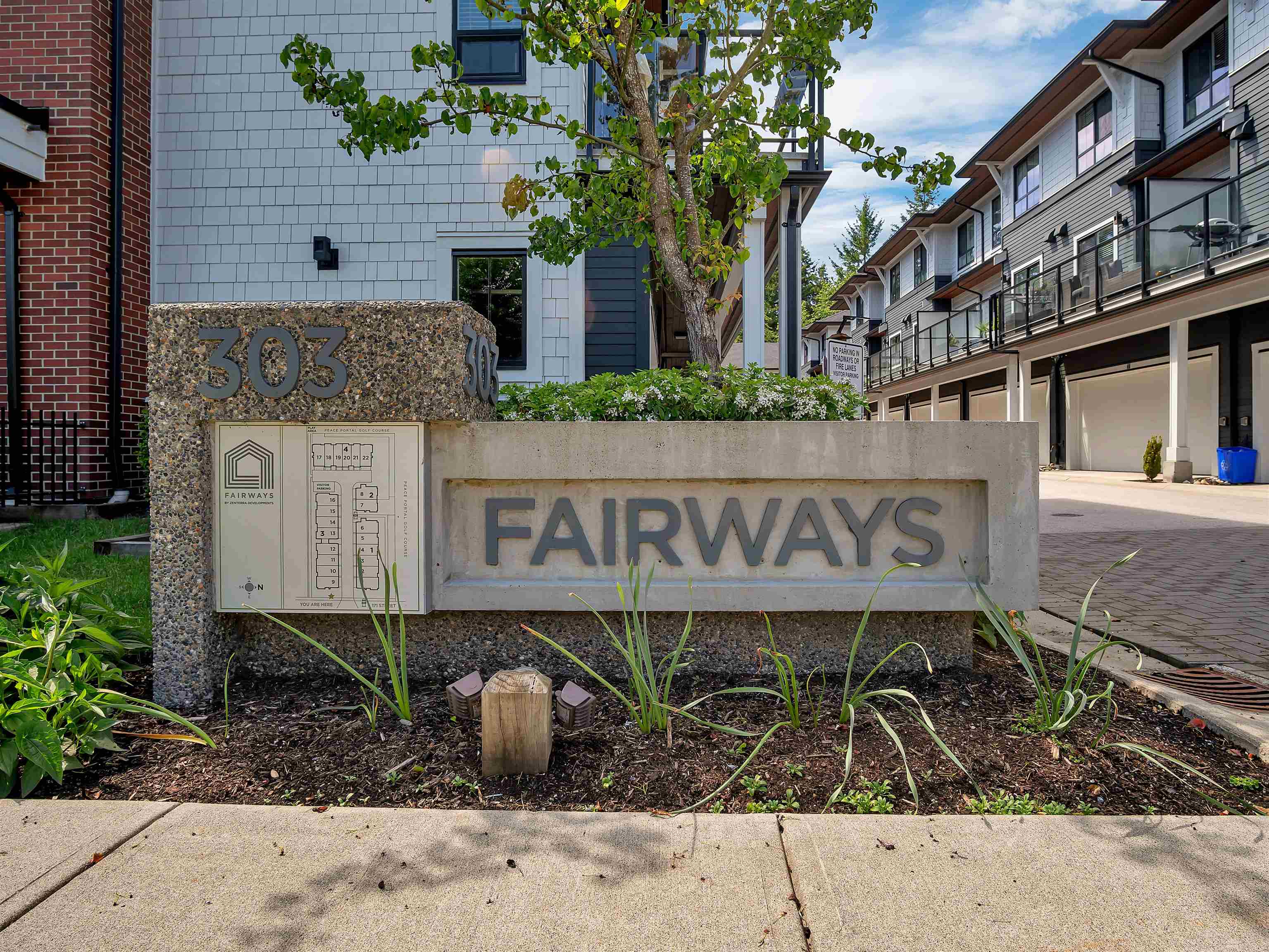 303 303 171 Street #11, Surrey, BC N0N 0N0