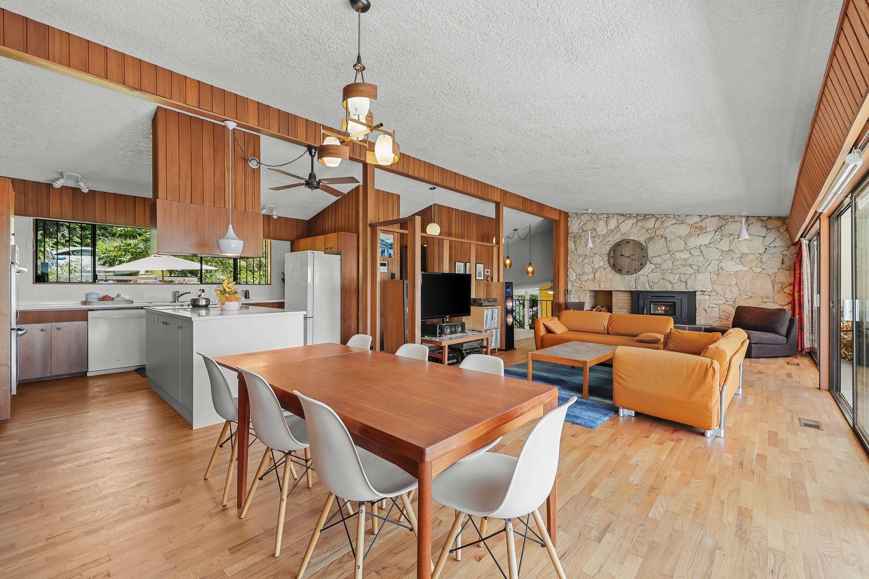 104 Avenue, Surrey, BC V3V 3H5