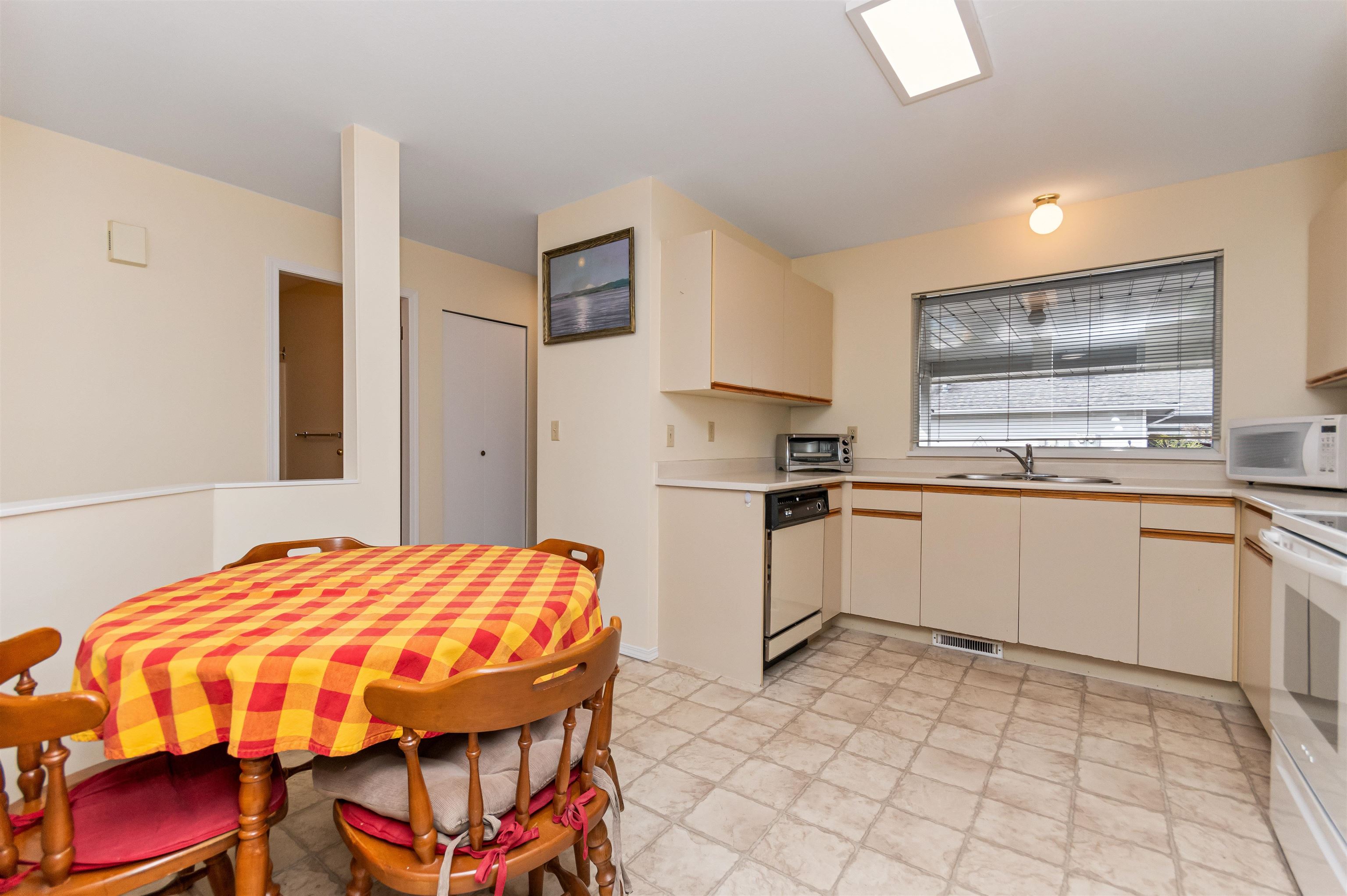 7610 Evans Road #203, Chilliwack, BC V2R 2Z5