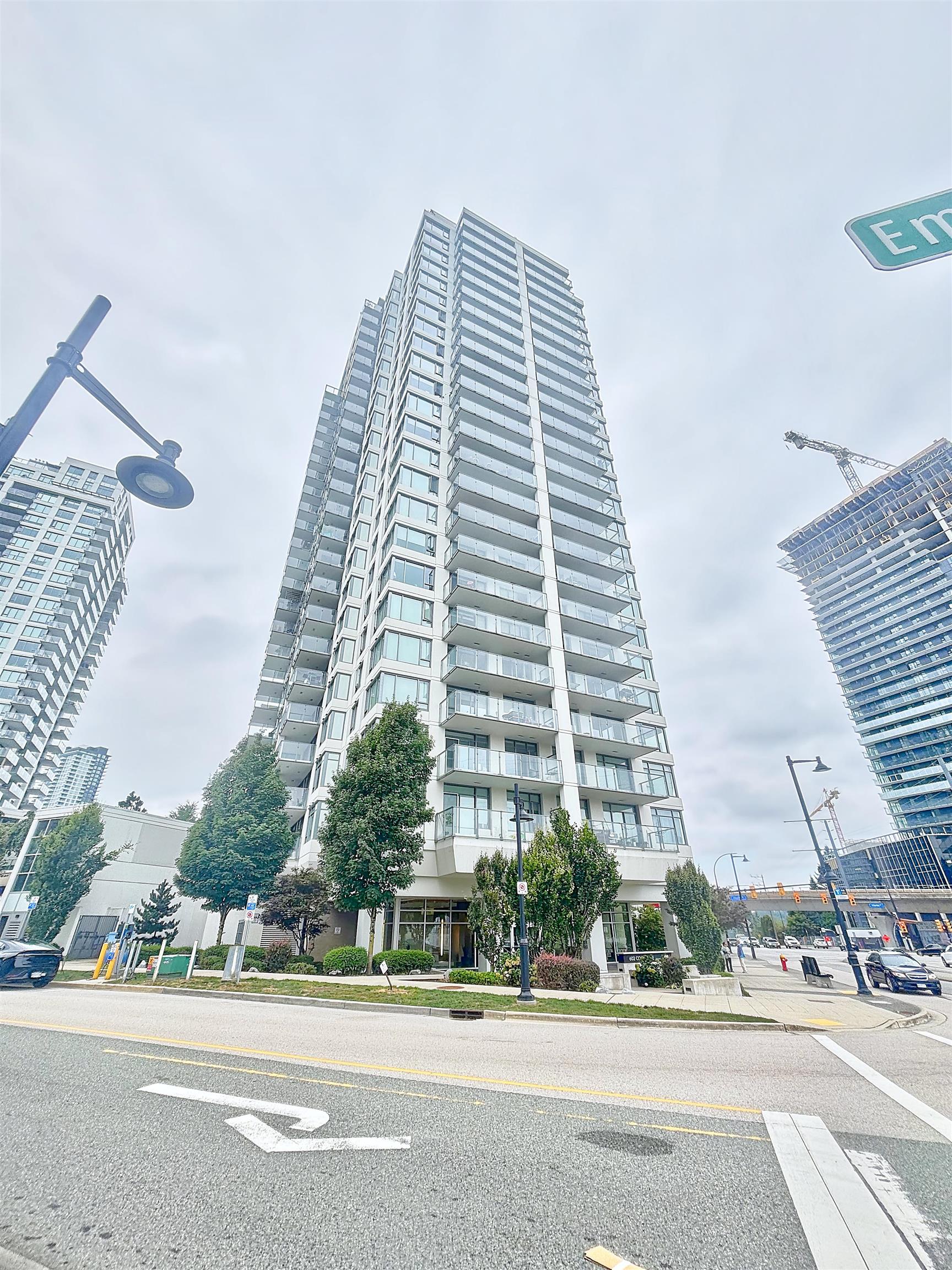 602 Como Lake Avenue #1804, Coquitlam, BC V3J 0G2