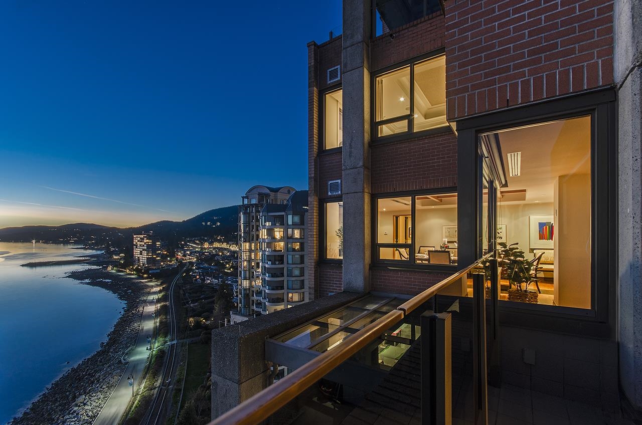 2250 Bellevue Avenue #10, West Vancouver, BC V7V 1C6