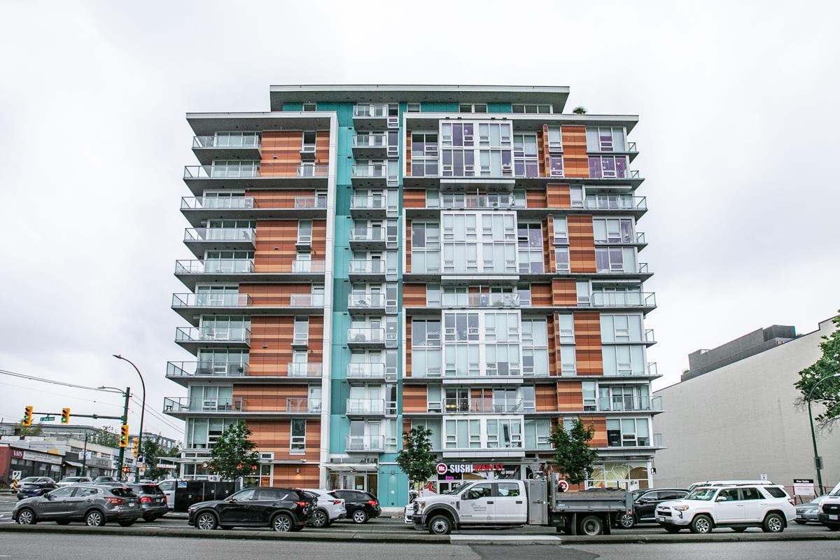 180 East 2nd Avenue #310, Vancouver, BC V5T 0K4