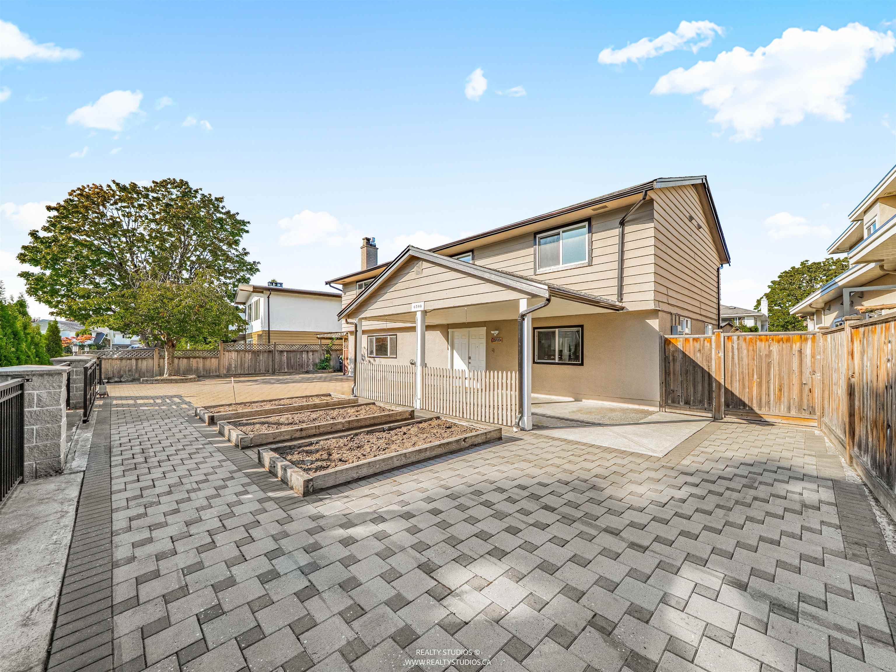 6500 Azure Road, Richmond, BC V7C 2R9