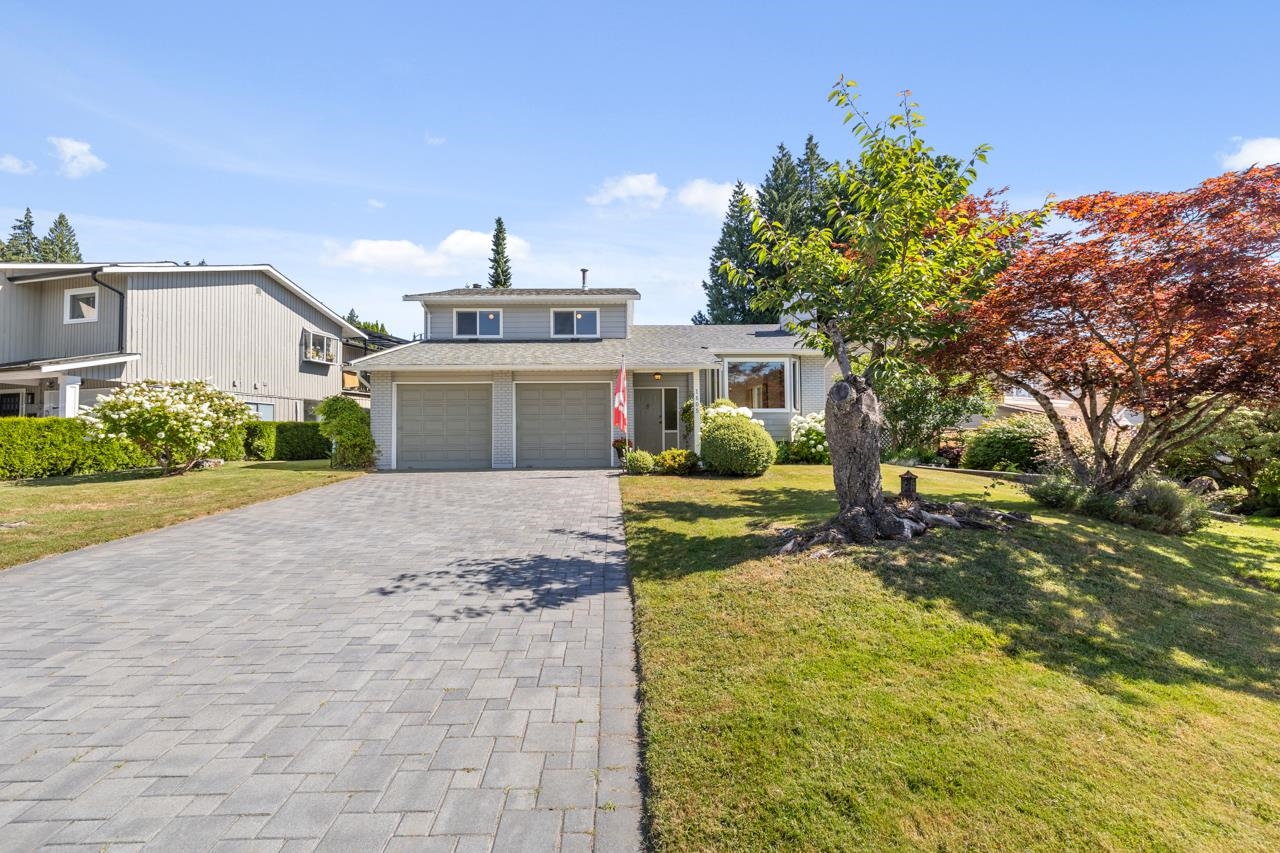 1605 Hemlock Place, Port Moody, BC V3H 4A7