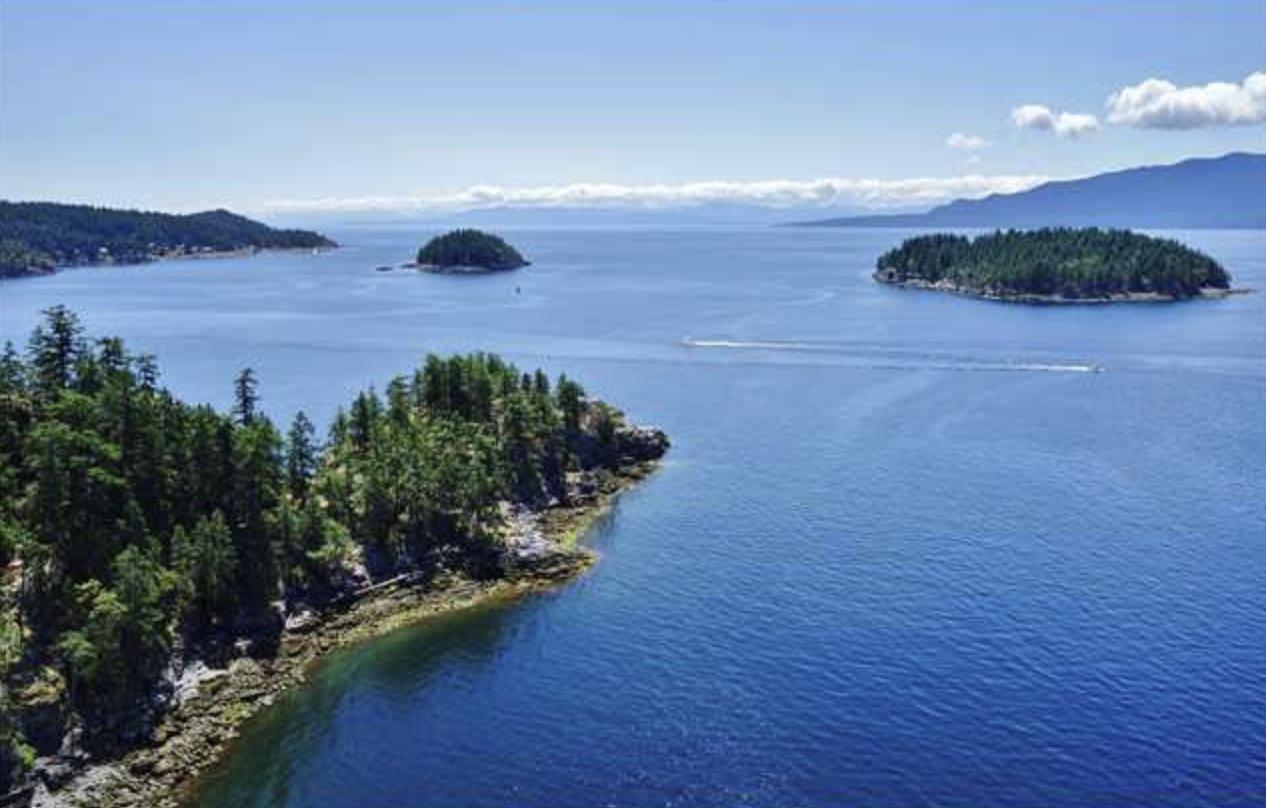 4160 Packalen Blvd, Pender Harbour, BC V0N 1S0