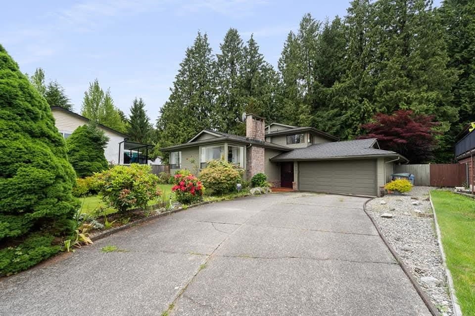 151 Street, Surrey, BC V3R 7H4
