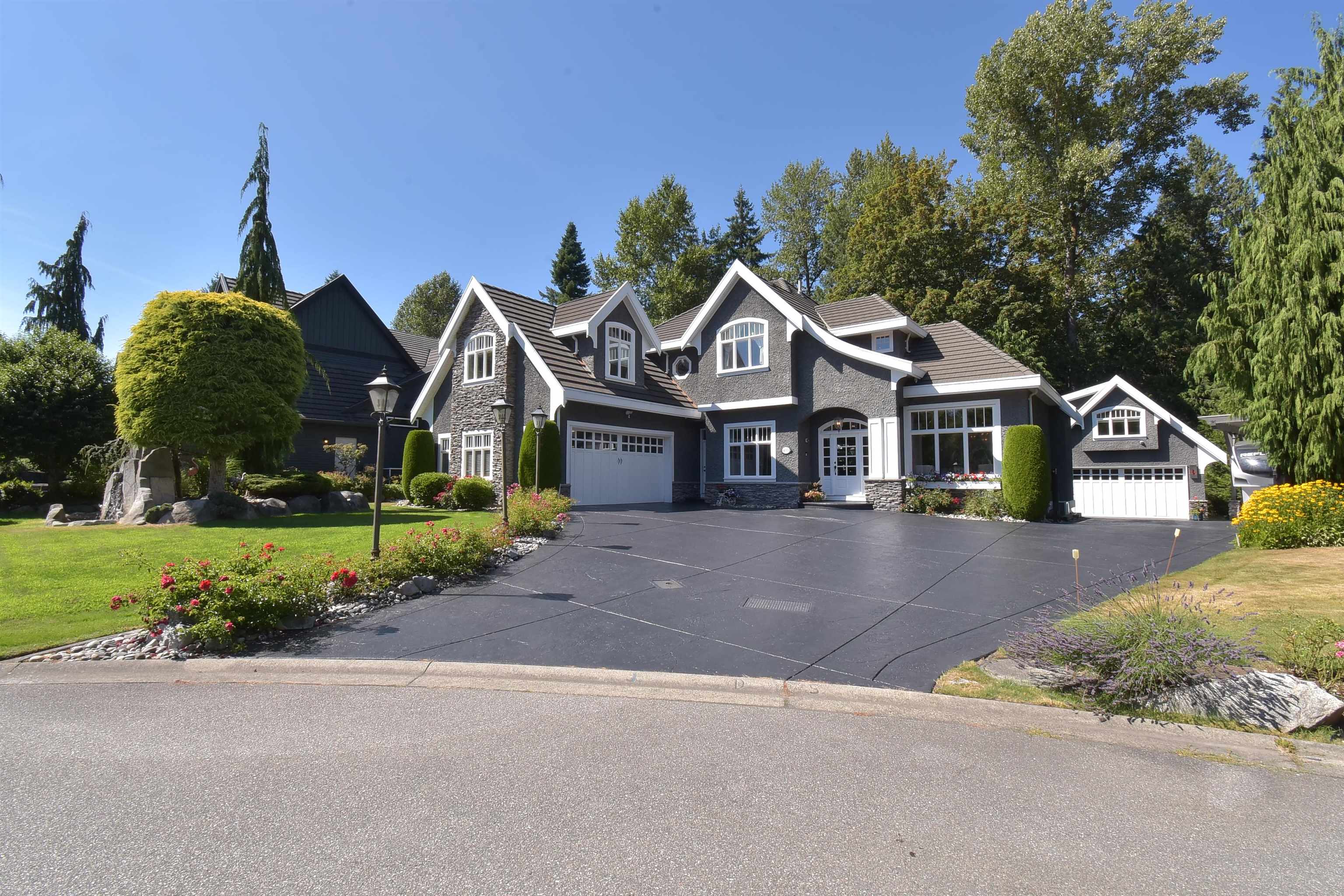 33 Avenue, Surrey, BC V4P 3M4