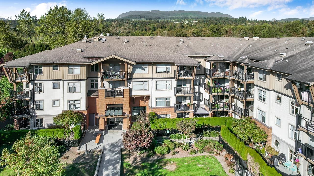 300 Klahanie Drive #302, Port Moody, BC V3H 5K8