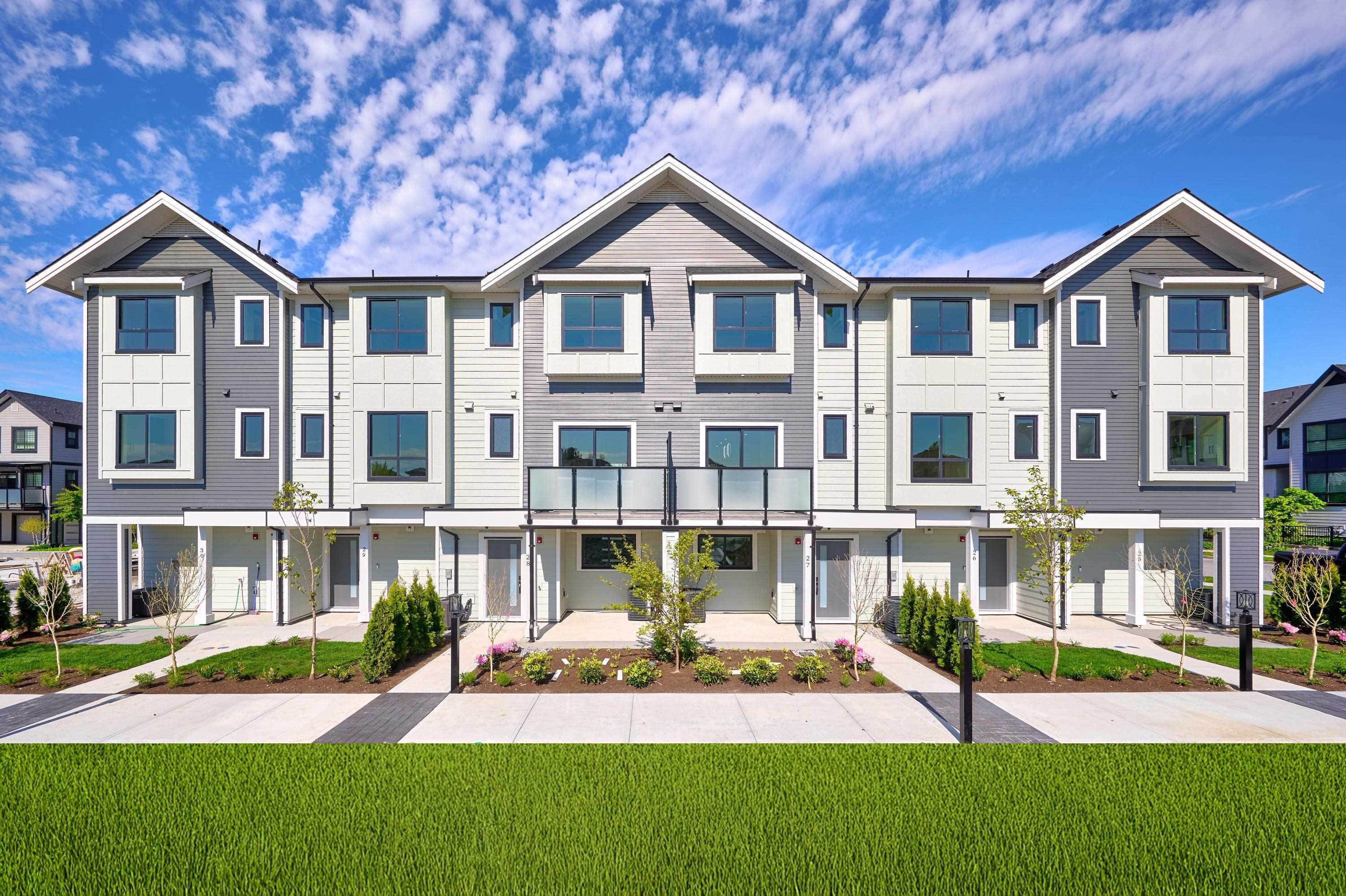 1115 Roma Ave #25, New Westminster, BC V3M 6S1