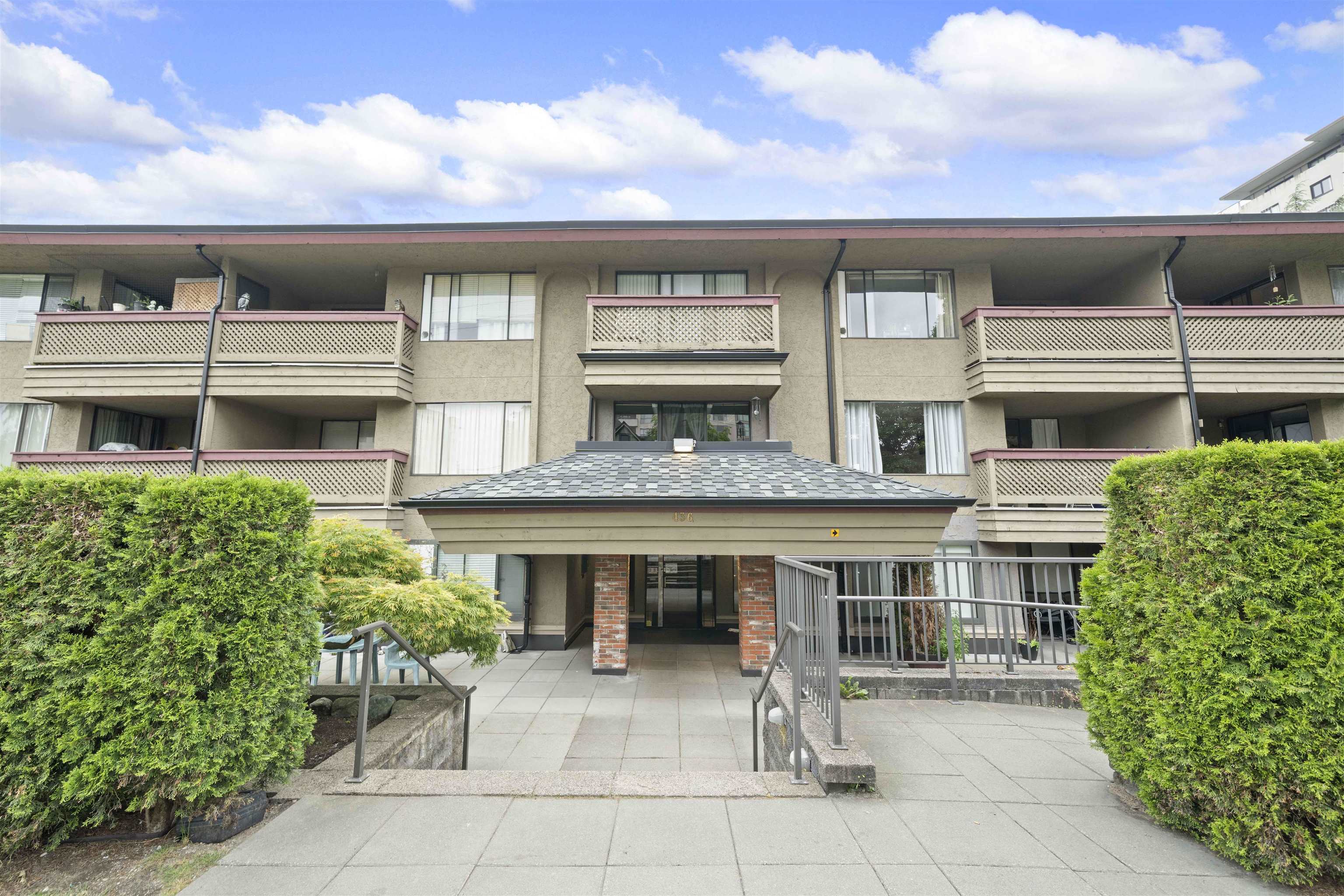 436 Seventh Street #213, New Westminster, BC V3M 3L3
