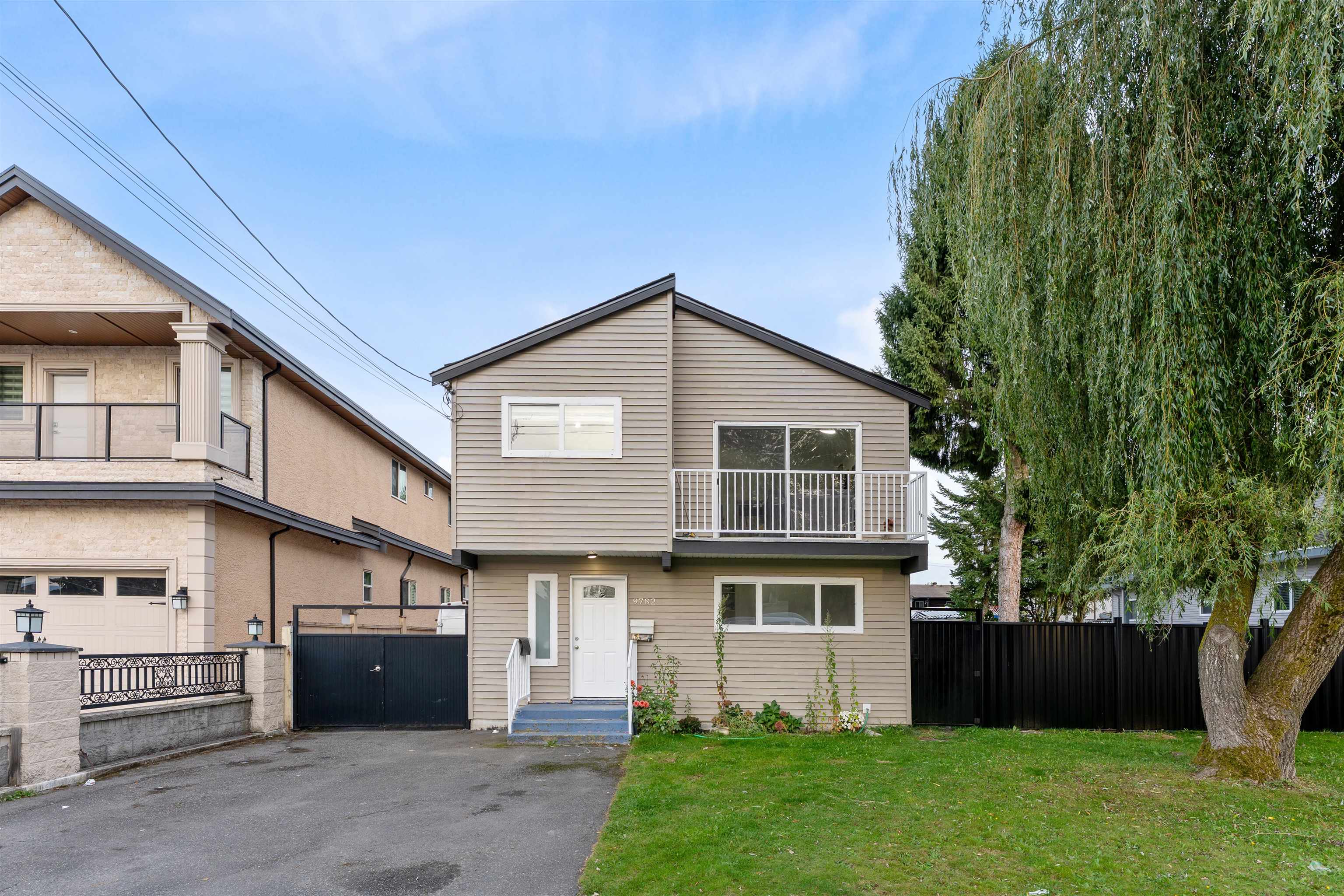 123 Street, Surrey, BC V3V 4N8