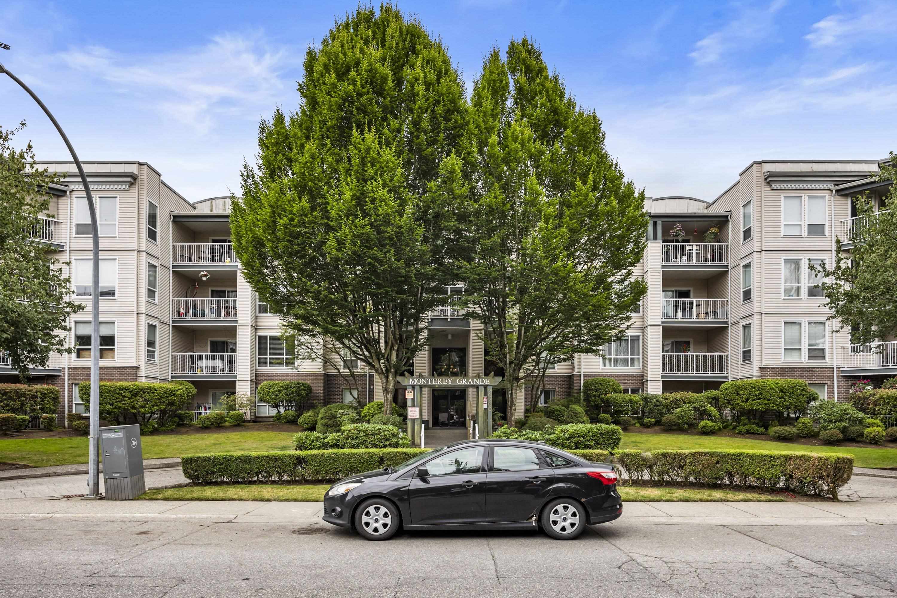 20200 54a Avenue #403, Langley, BC V3A 3W7