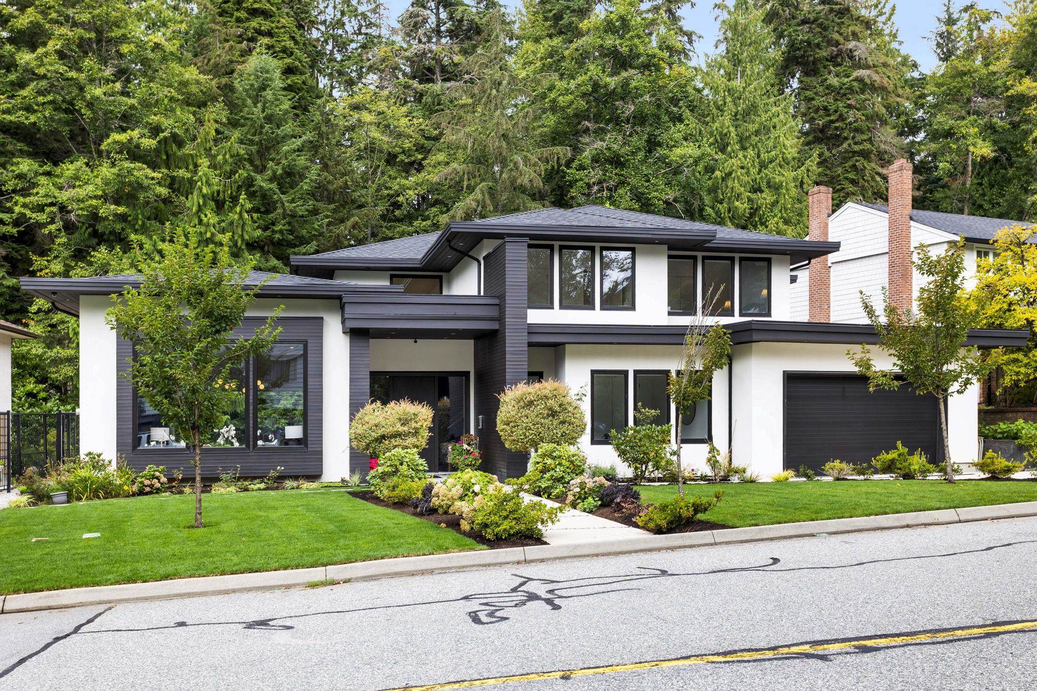 5197 Sonora Drive, North Vancouver, BC V7R 3V7