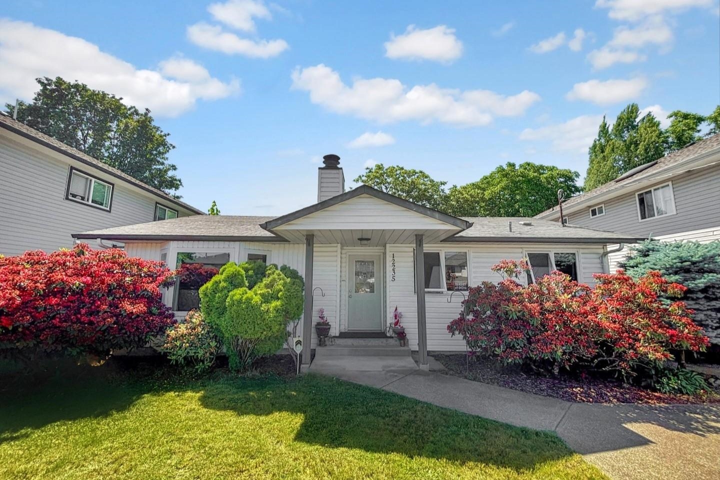 12235 Mcmyn Avenue, Pitt Meadows, BC V3Y 1C8