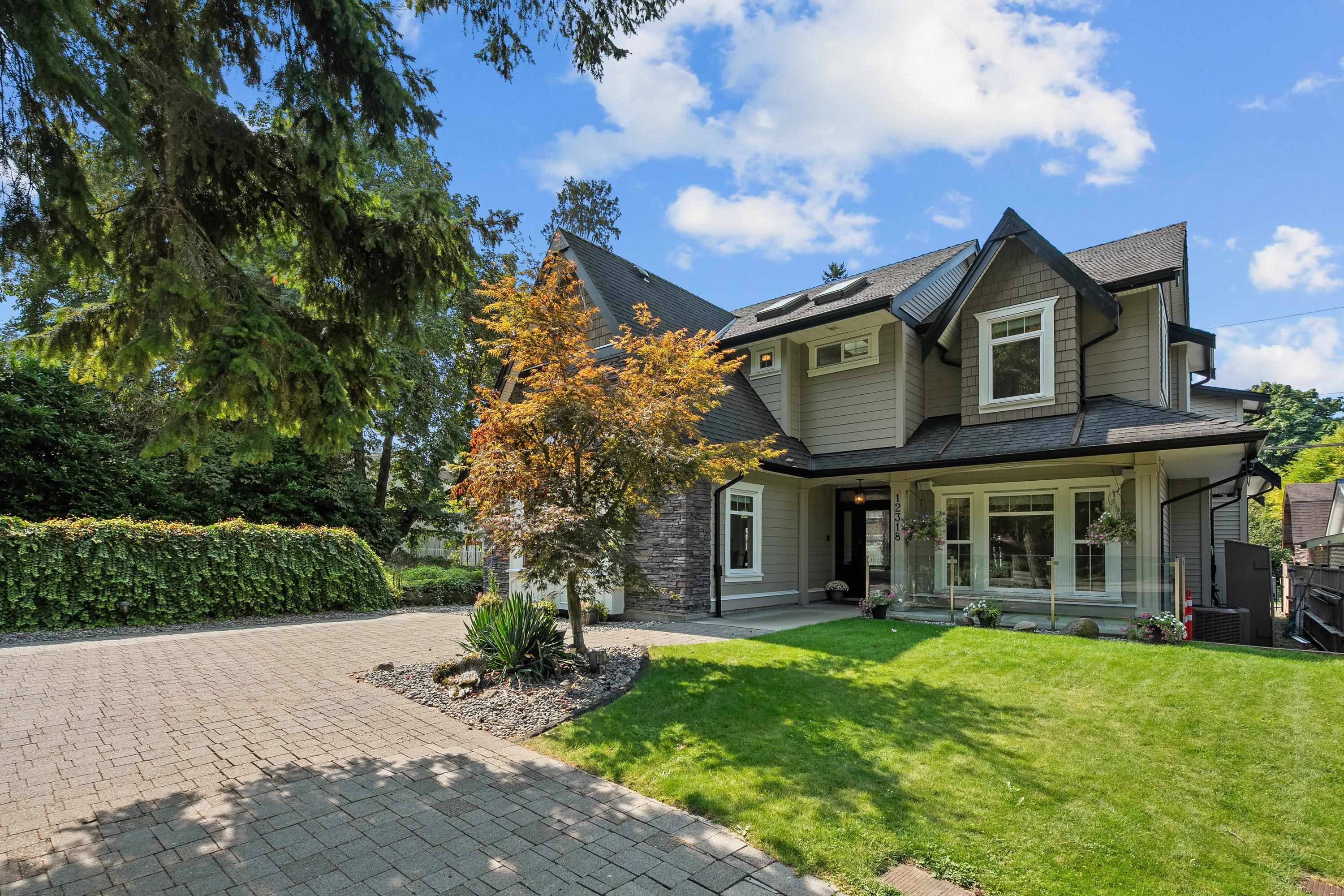 12318 Sullivan Street, Surrey, BC V4A 3B8