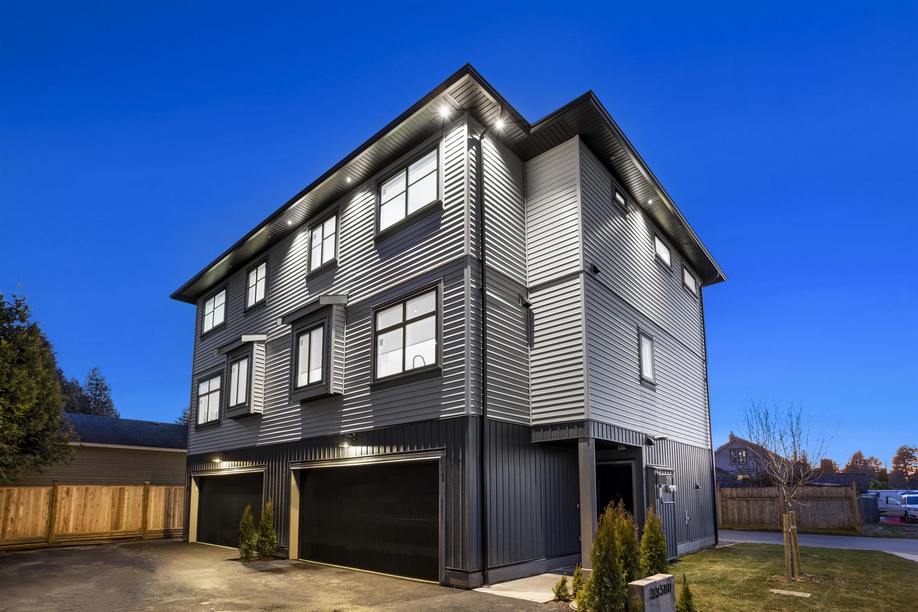 33586 Huggins Avenue #1, Abbotsford, BC V2S 3R4