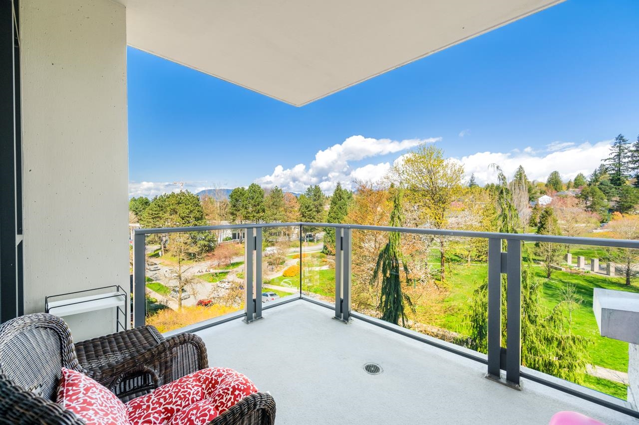 4685 Valley Drive #403, Vancouver, BC V6J 5M2