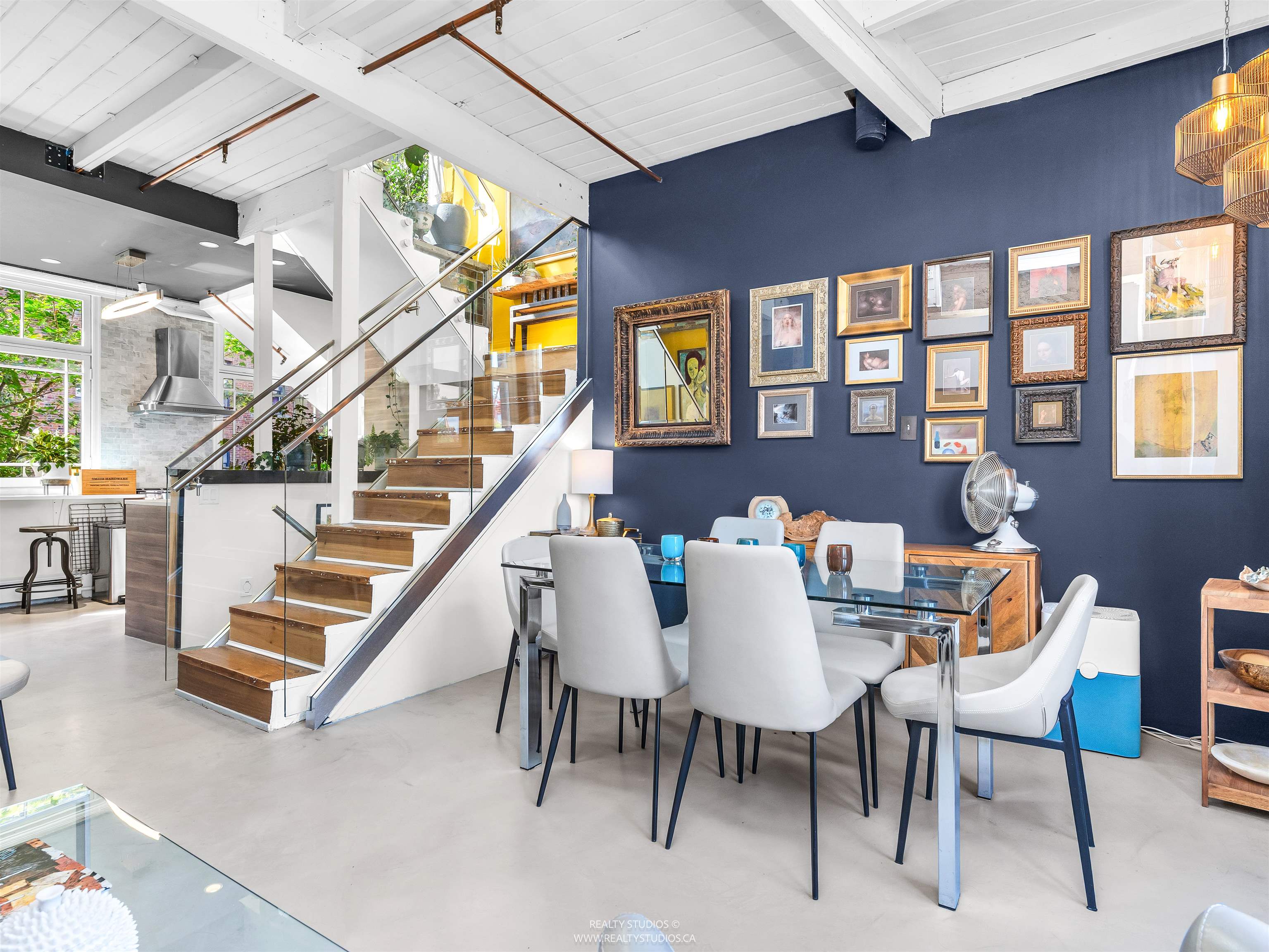 83 Alexander Street, Vancouver, BC V6A 1B2