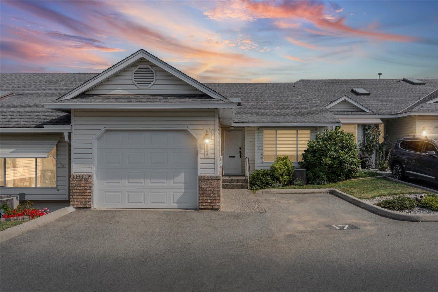 3054 Trafalgar Street #17, Abbotsford, BC V2S 7X6
