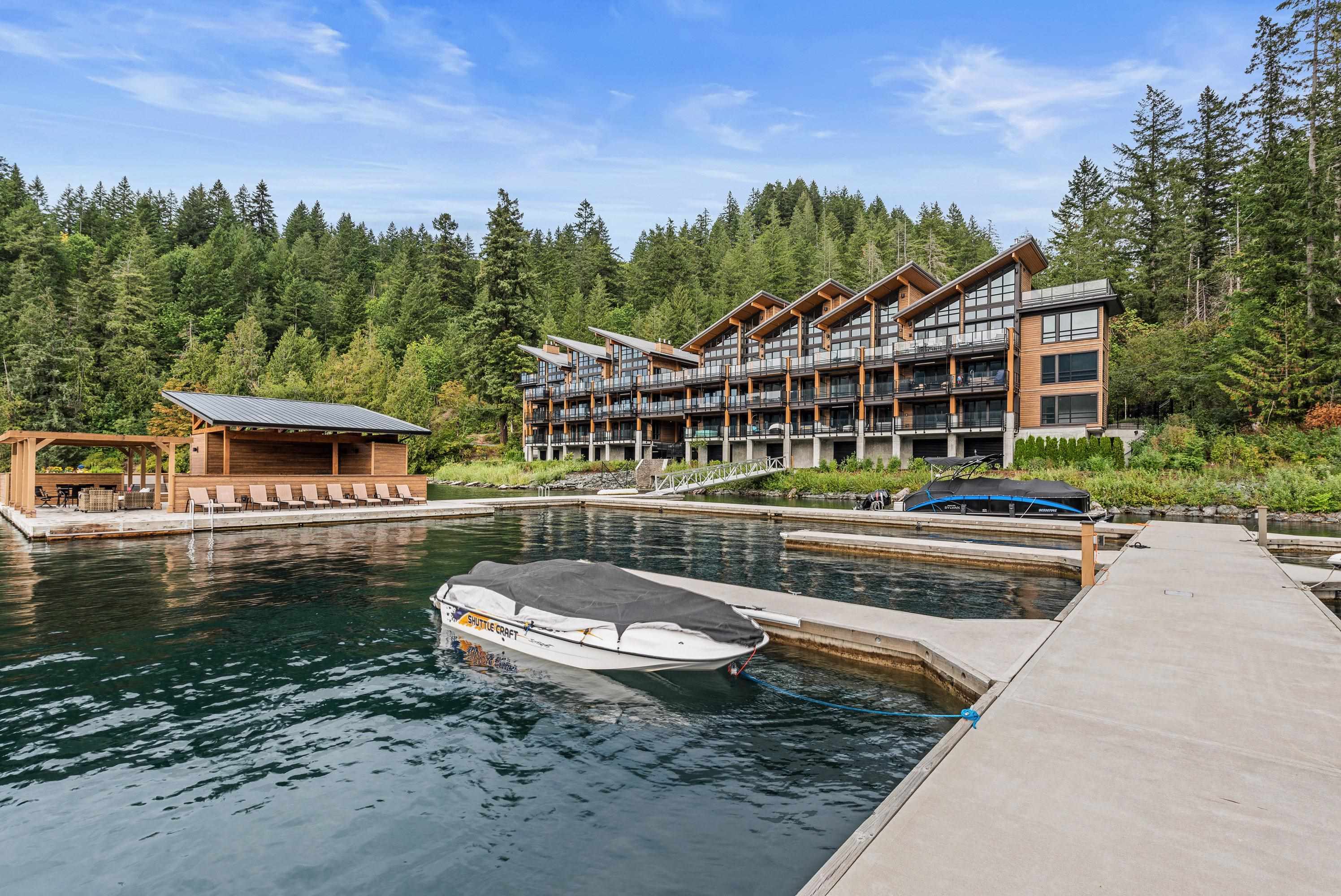 3175 Columbia Valley Rd #205 #205, Cultus Lake, BC V2R 6C2