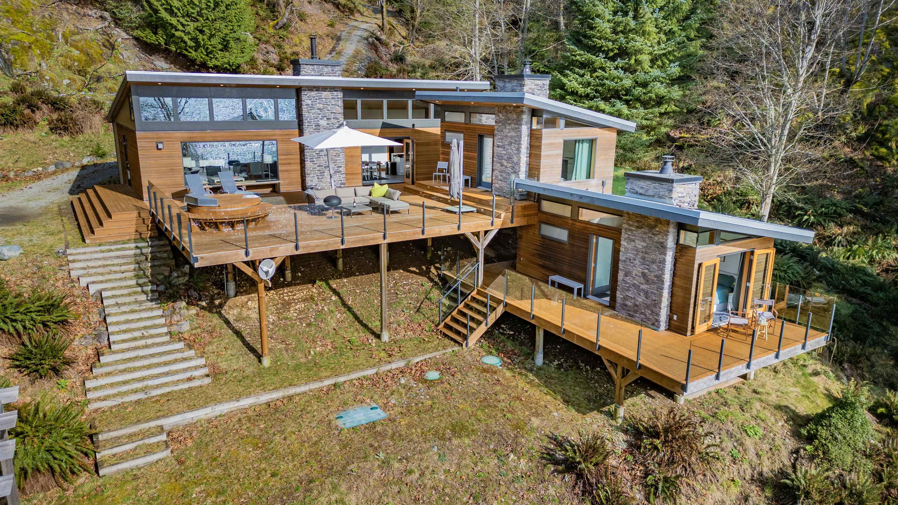 1888 Mt Artaban Rd, Gambier Island, BC V0N 1V0