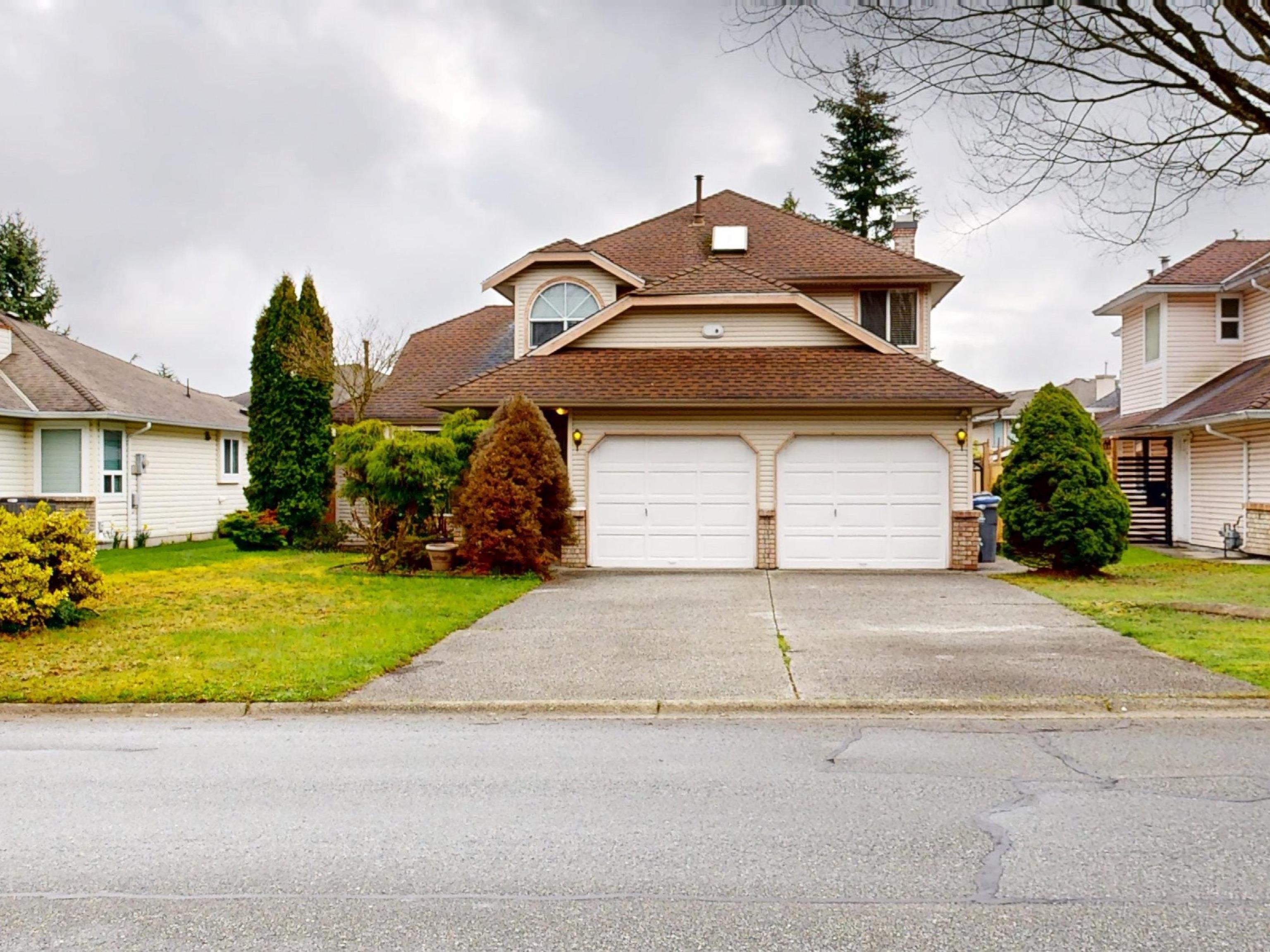 164a Street, Surrey, BC V4N 3G8
