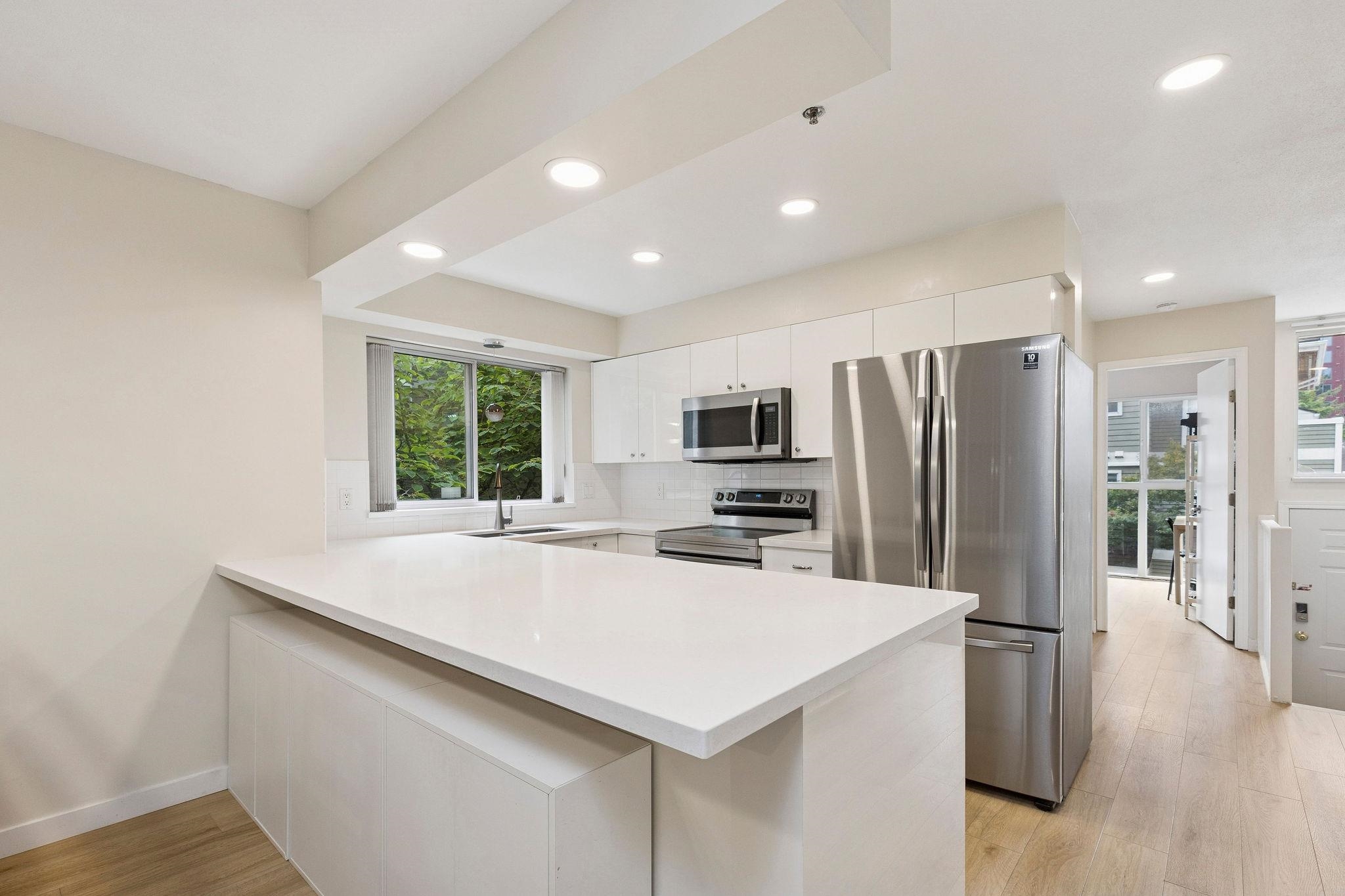 3379 Fieldstone Avenue, Vancouver, BC V5S 4R9