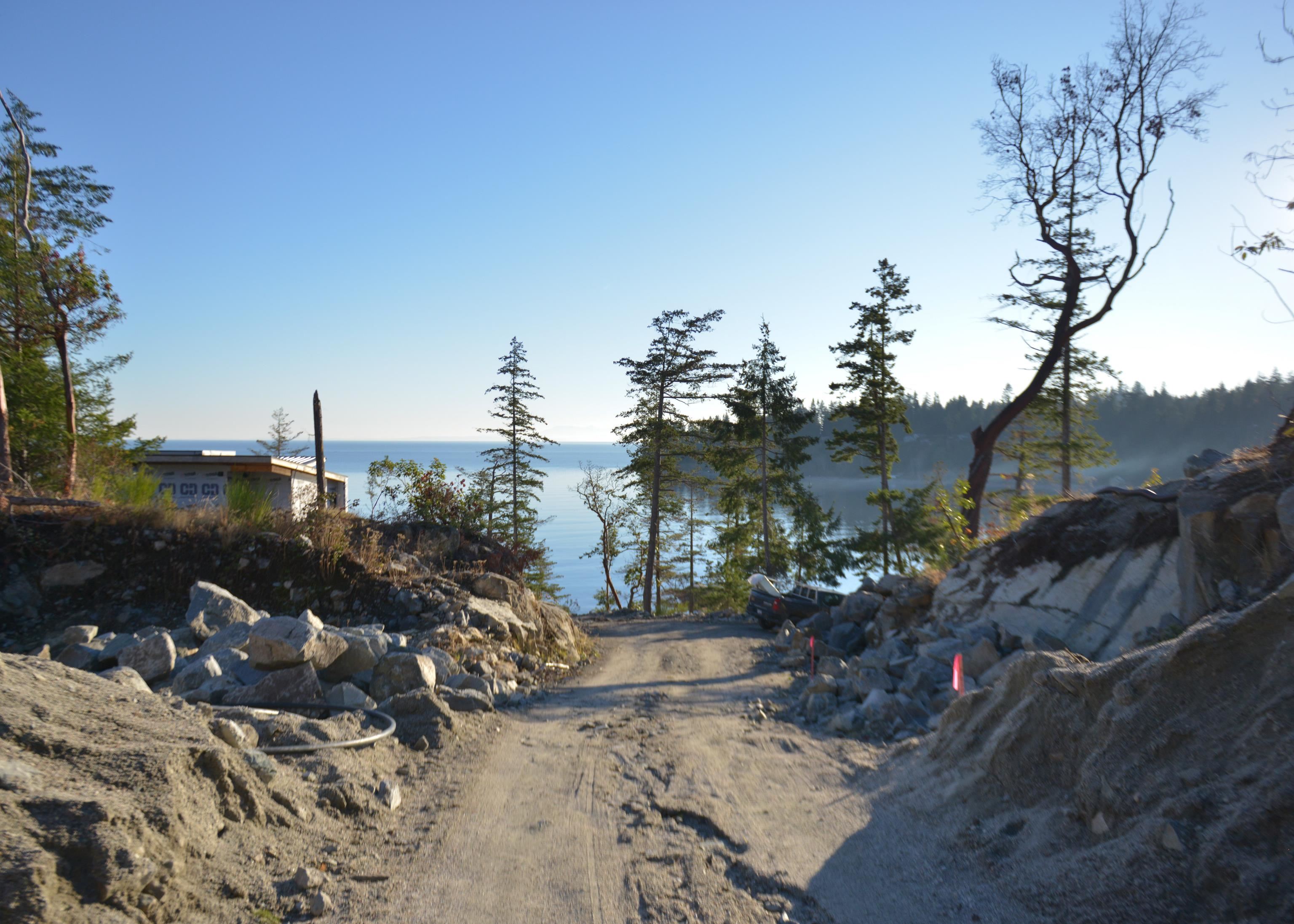 7643 Cove Beach Road, Halfmoon Bay, BC V7Z 1C3