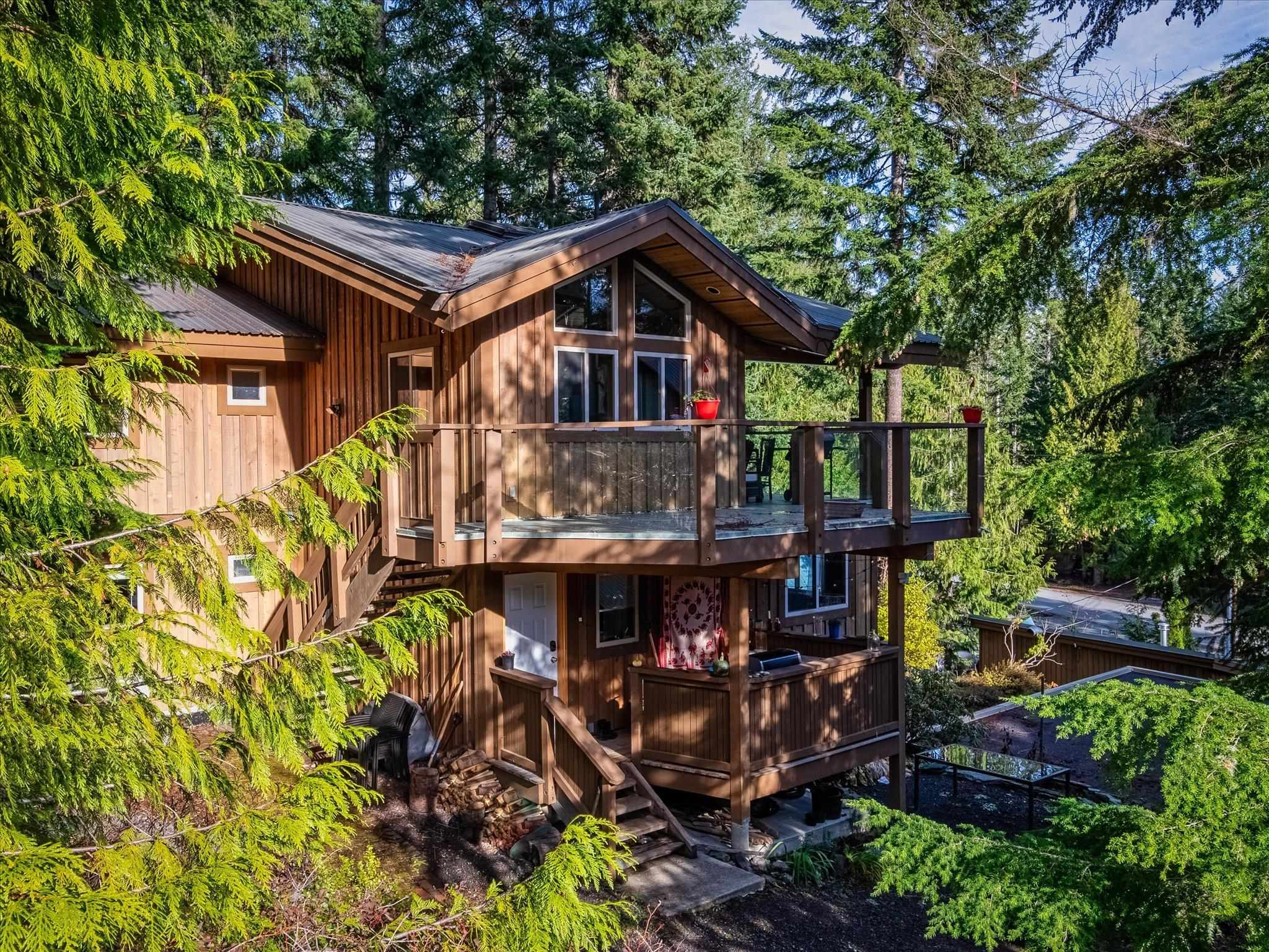 8349 Needles Drive, Whistler, BC V8E 0G1
