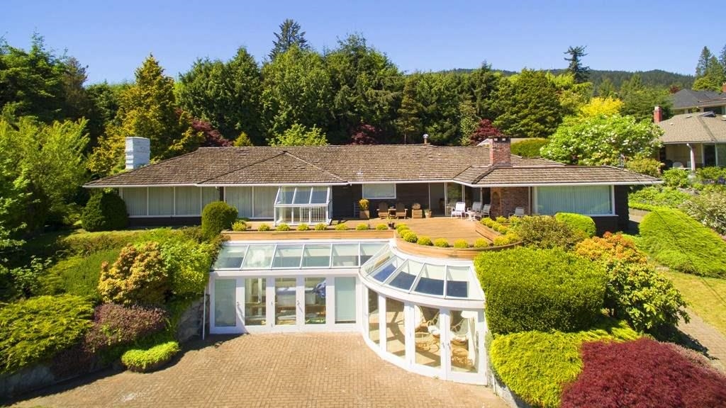 875 Eyremount Drive, West Vancouver, BC V7S 2B2
