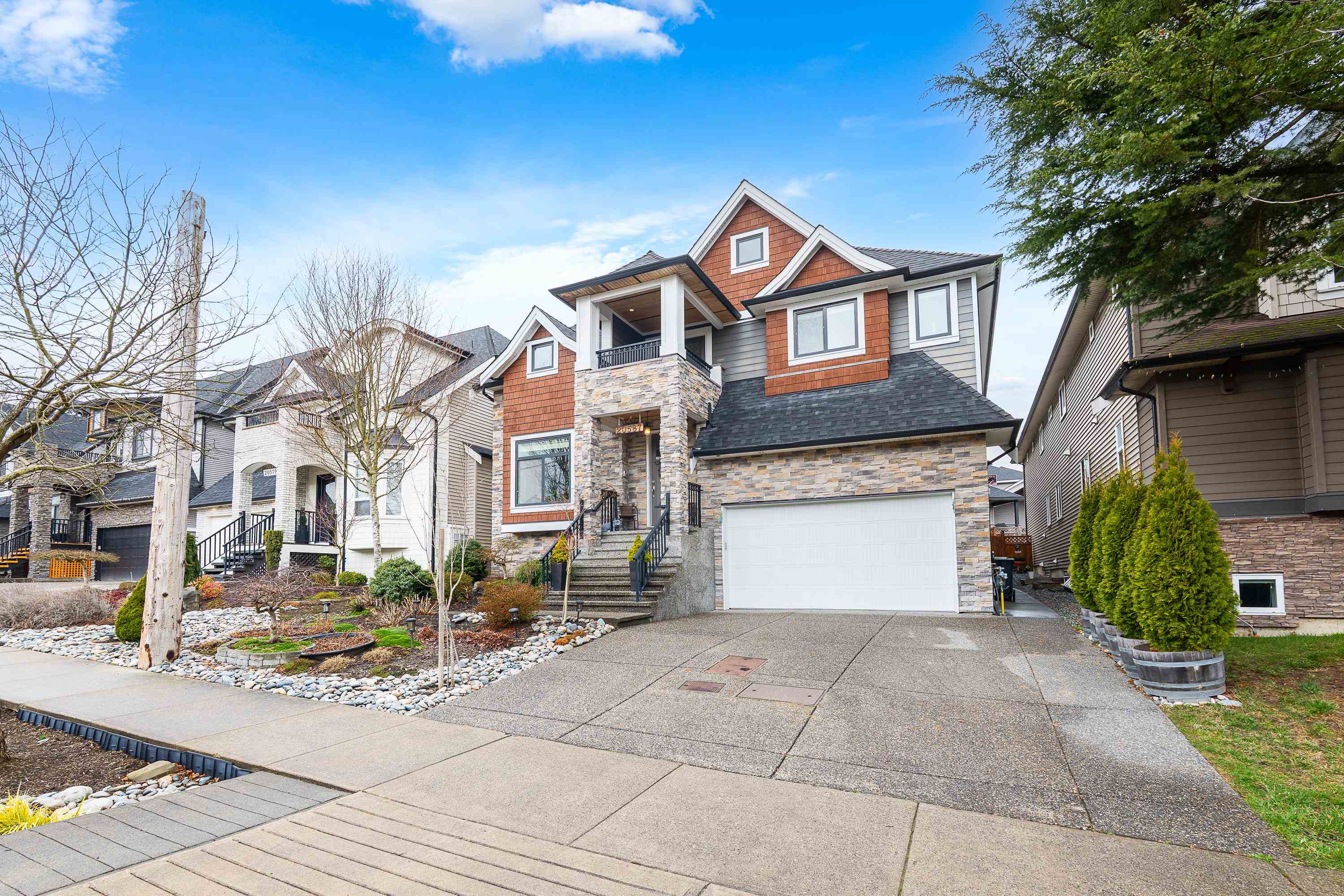 68 Avenue, Langley, BC V2Y 3E2