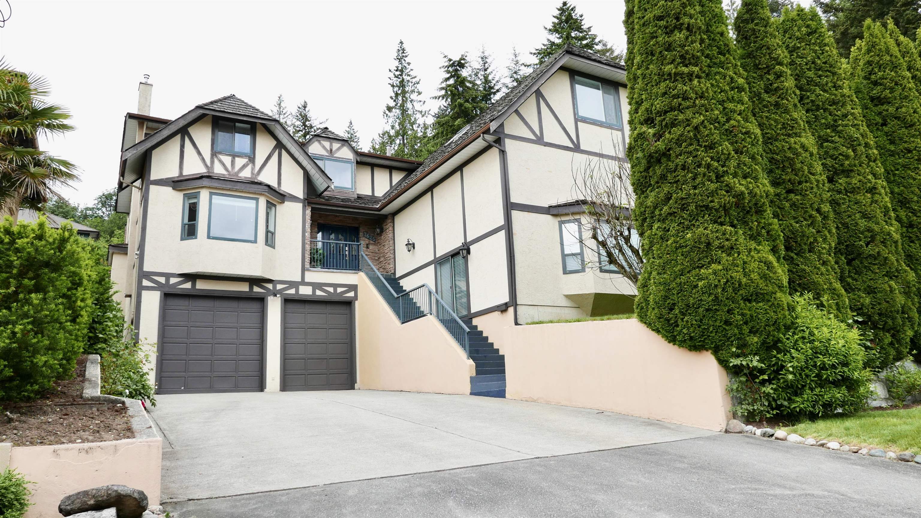 7625 Aubrey Street, Burnaby, BC V5A 1K6