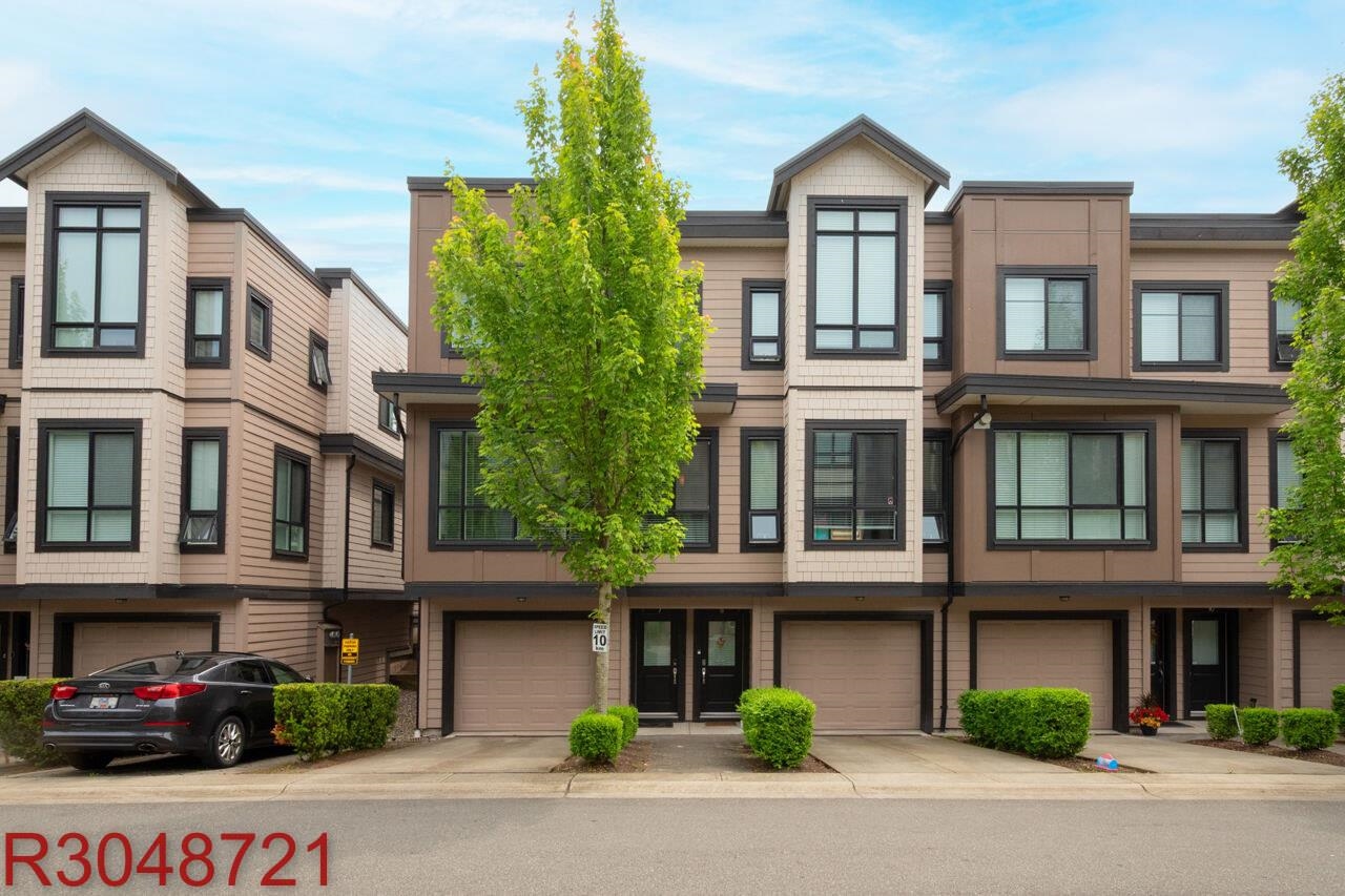 100 Wood Street #7, New Westminster, BC V3M 0H6