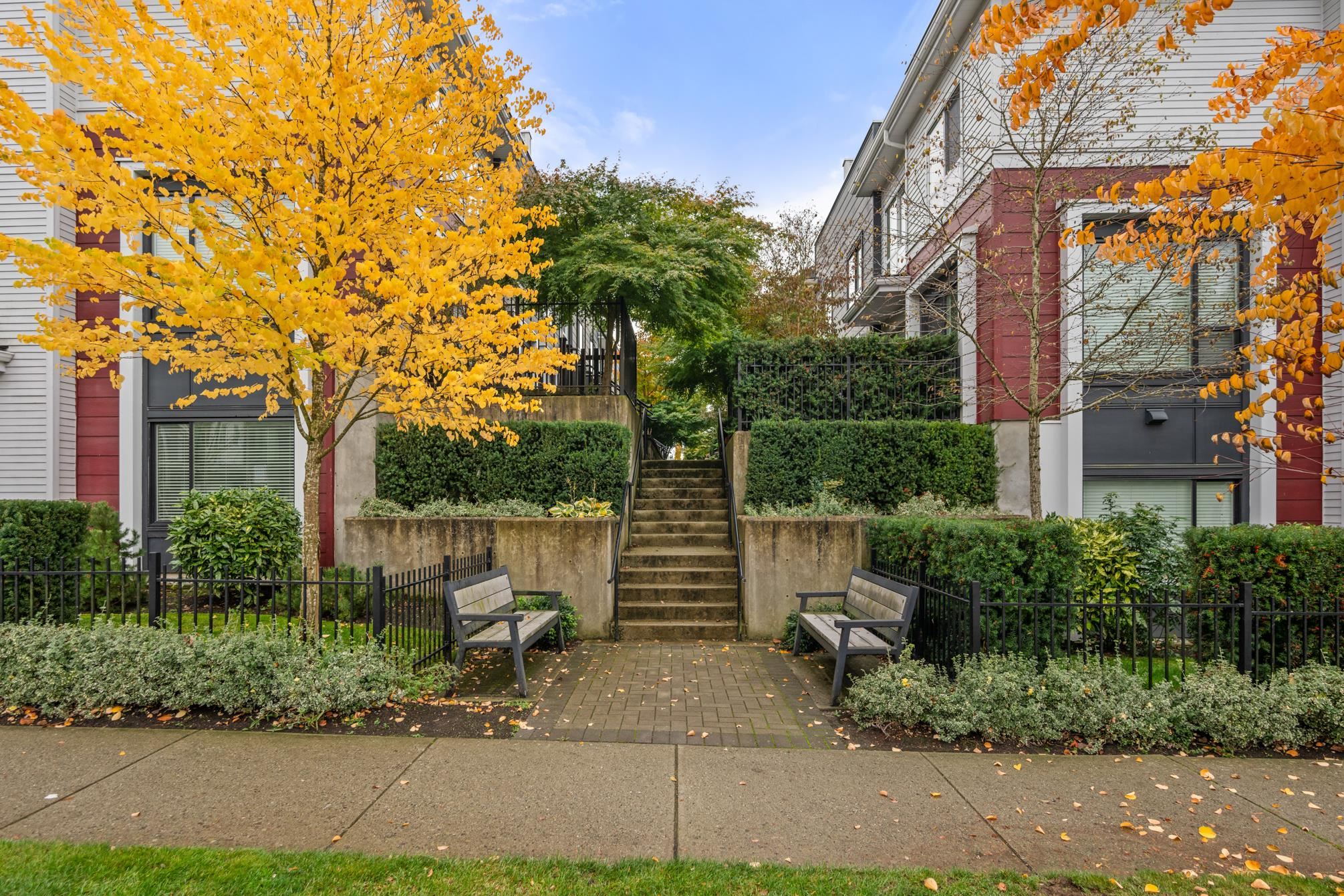 16336 23 A Avenue #42, Surrey, BC V3Z 0S5