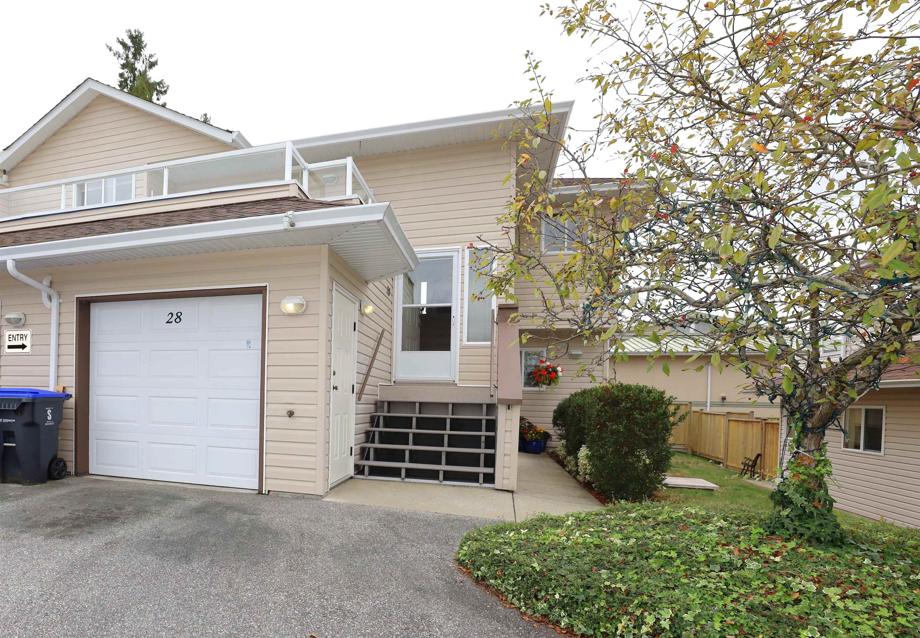 5610 Trail Avenue #28, Sechelt, BC V0N 3A3