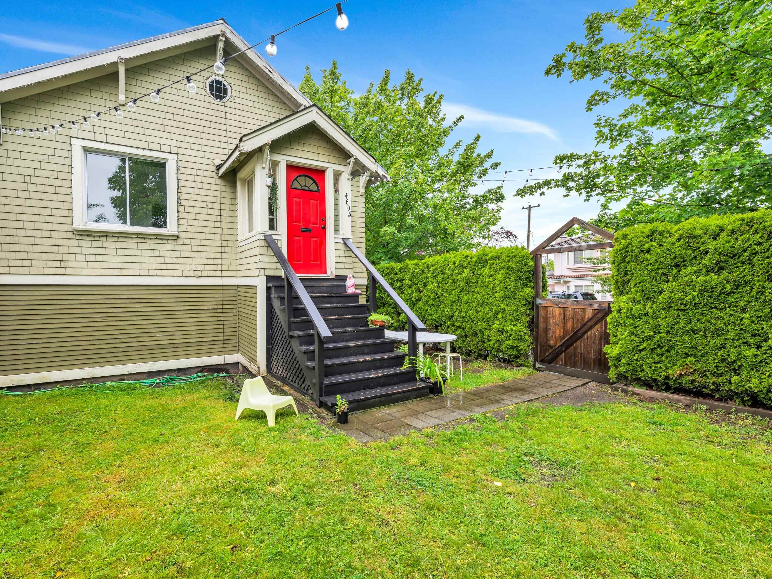 4605 Fraser Street, Vancouver, BC V5V 4H1