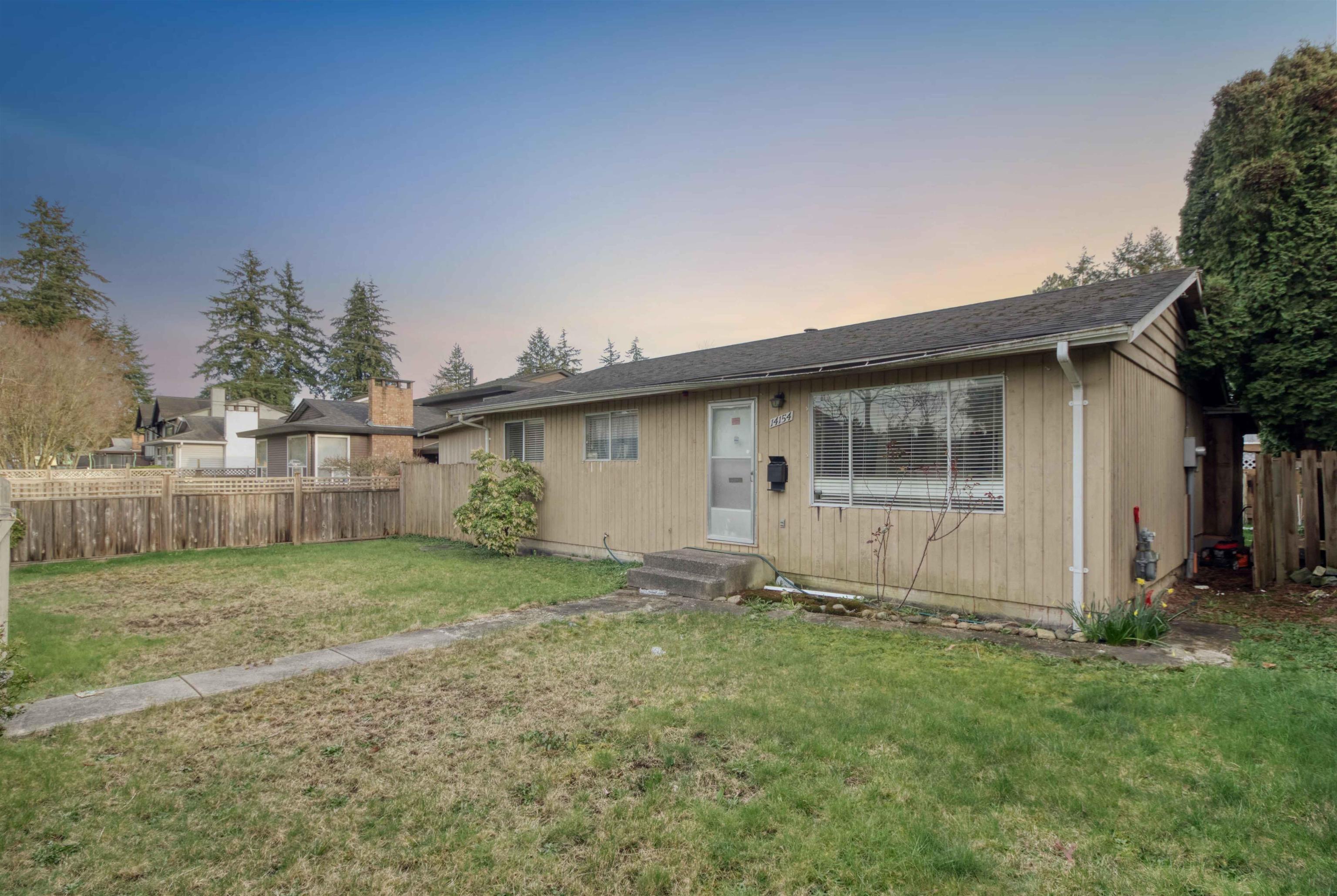 72 Avenue, Surrey, BC V3W 2P8