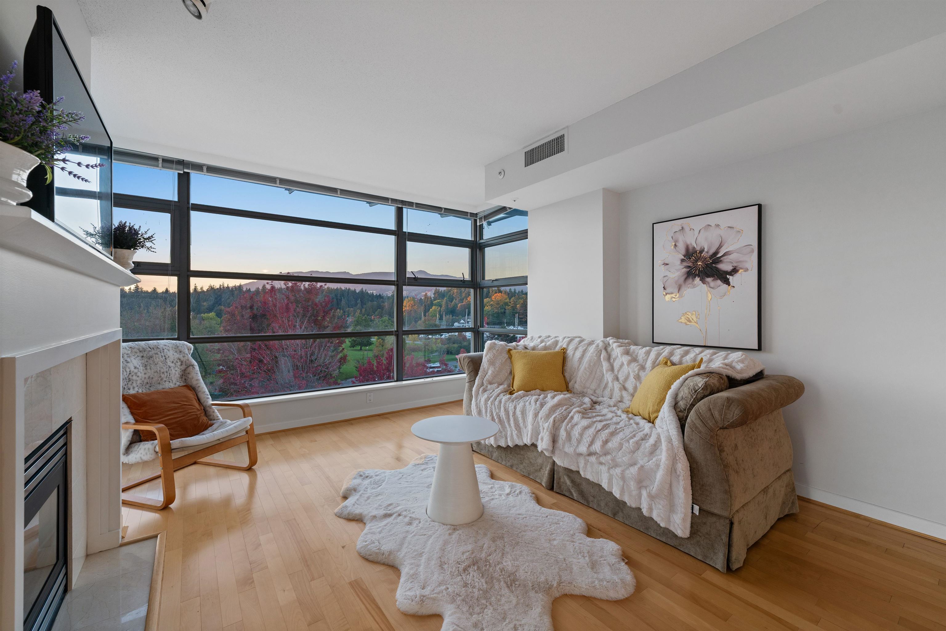 1790 Bayshore Drive #504, Vancouver, BC V6G 3G5