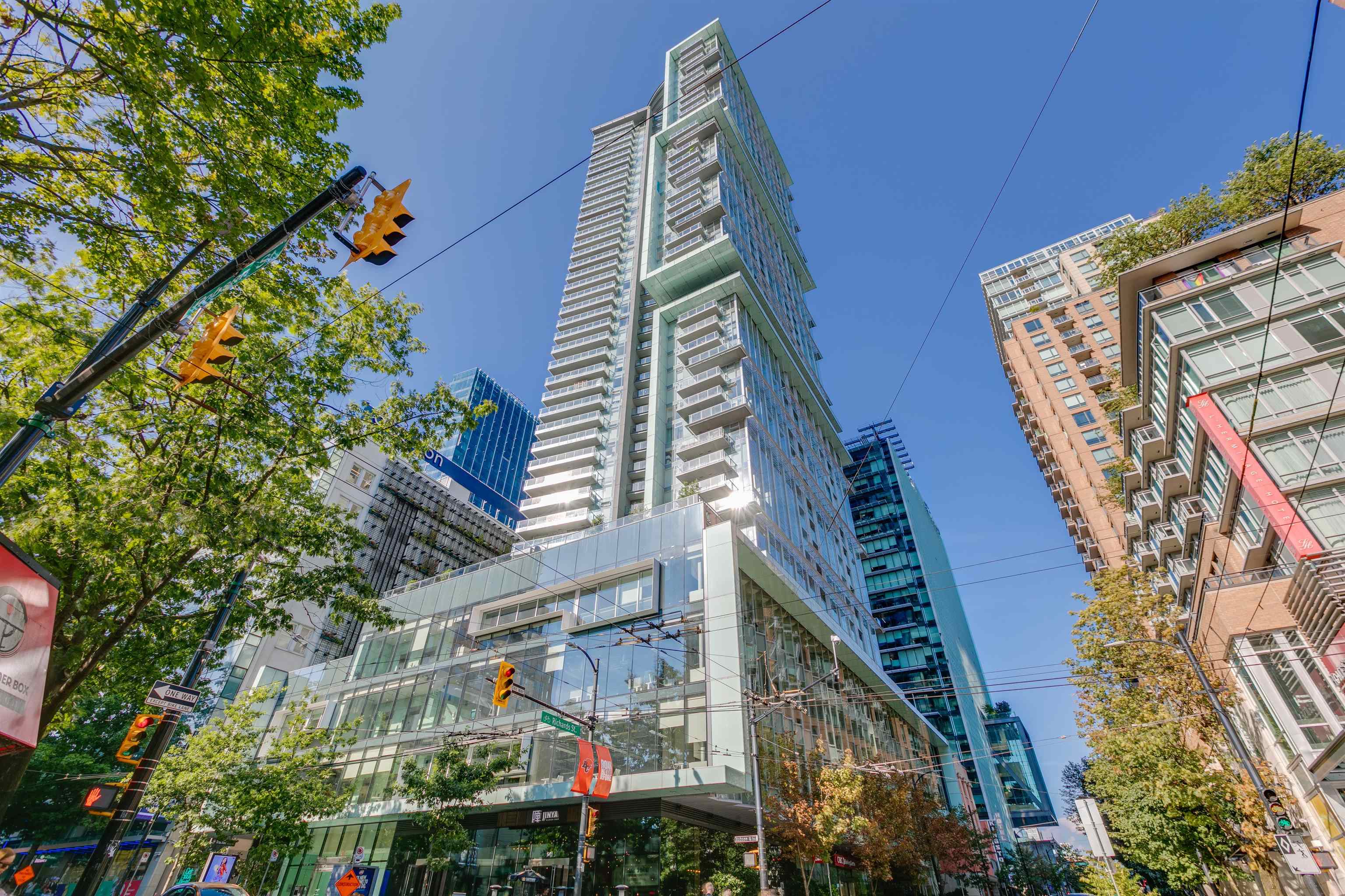 777 Richards Street #2608, Vancouver, BC V6B 0M6