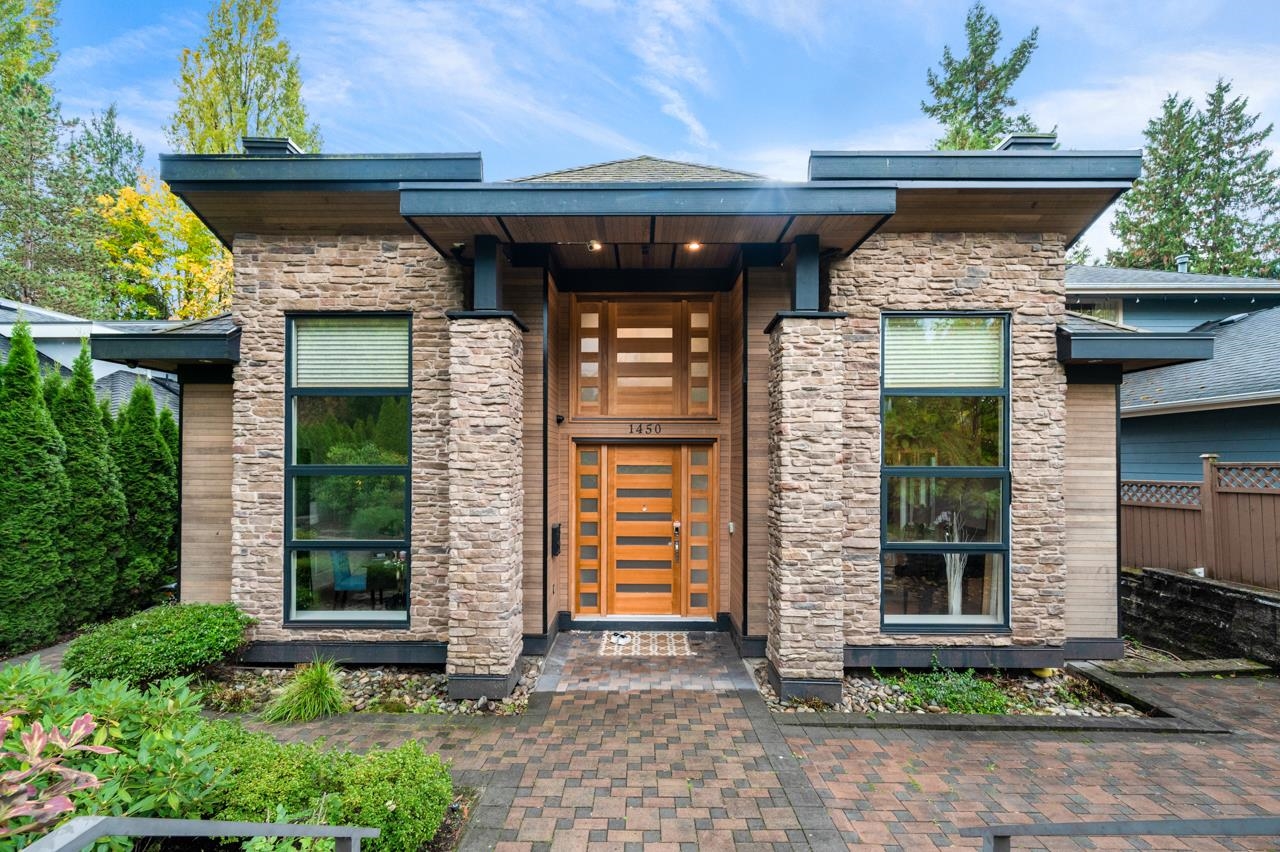 1450 Fulton Avenue, West Vancouver, BC V7T 1P1