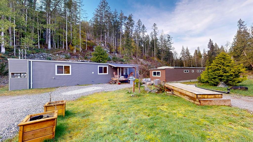 12747 Rondeview Pl, Madeira Park, BC V0N 2H1
