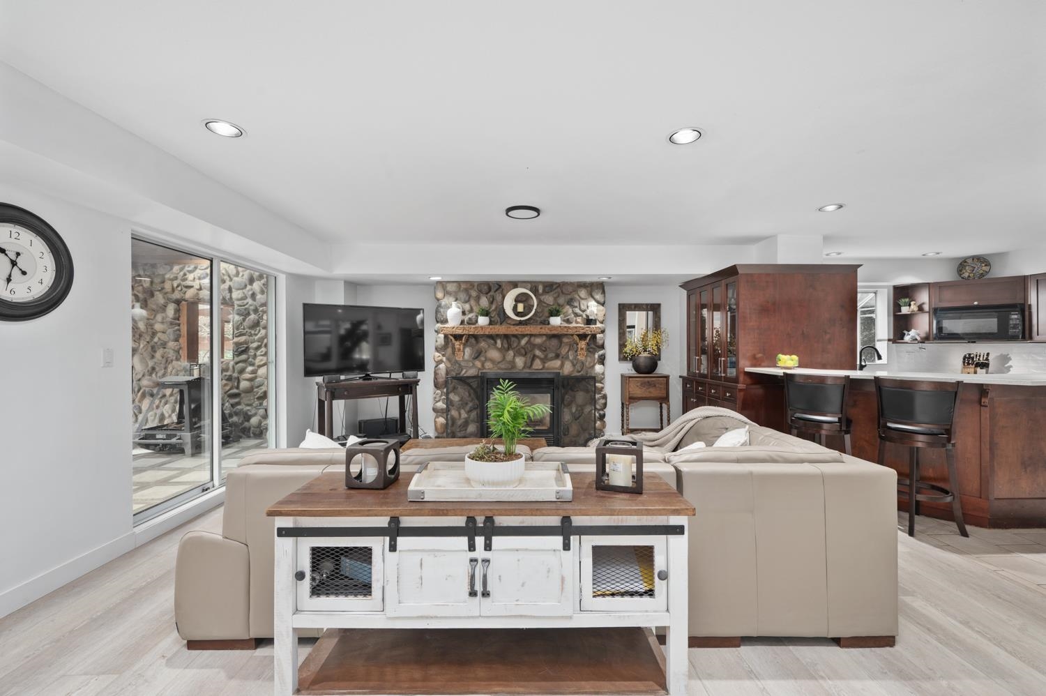 124th Avenue, Maple Ridge, BC V2X 4J3