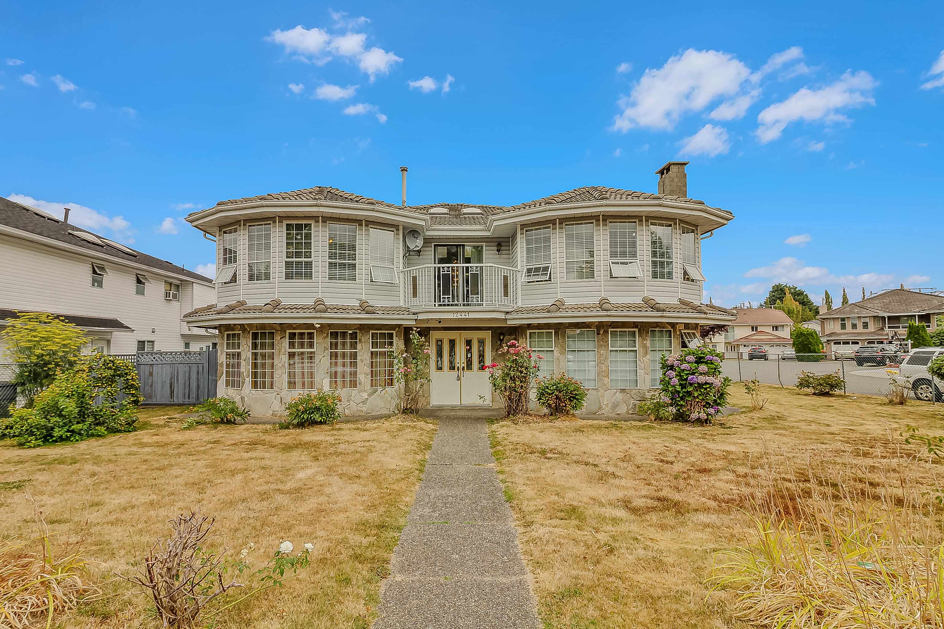 71a Avenue, Surrey, BC V3W 0P7