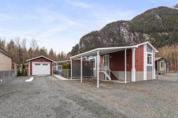 59060 Lougheed Hwy #29, Hope, BC V0X 1L2