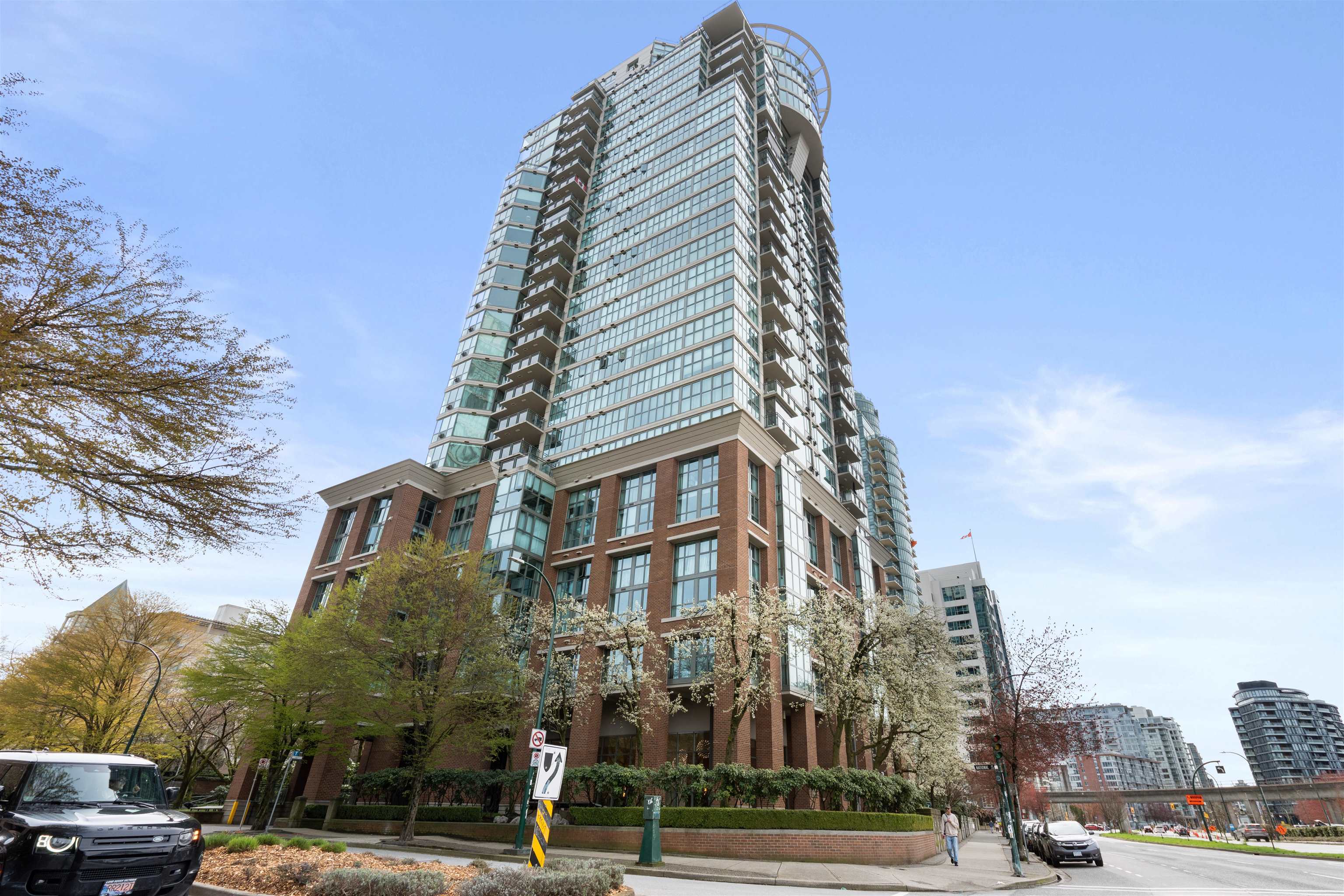 1128 Quebec Street #406, Vancouver, BC V6A 4E1