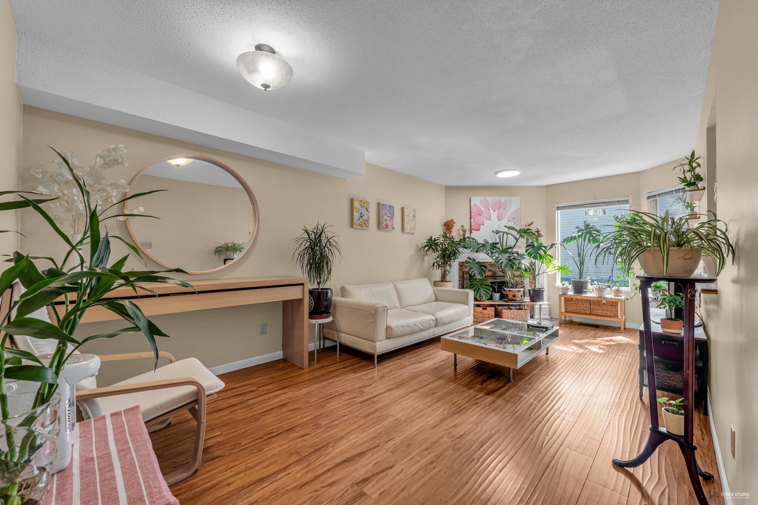 8751 Bennett Road #unit 14, Richmond, BC V6Y 3N6