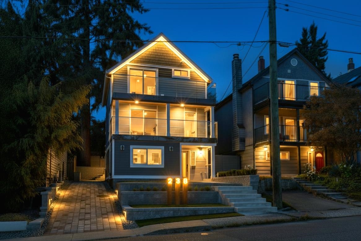 238 28th Street East, North Vancouver, BC V7N 1C2